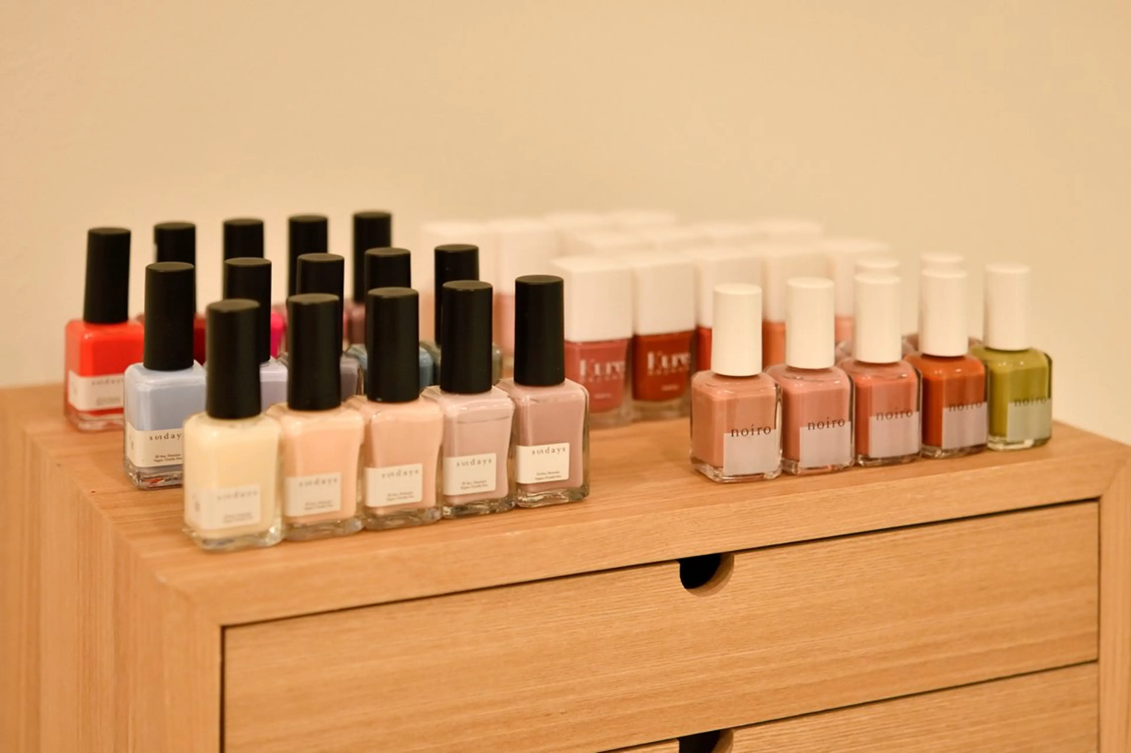 ネイル 藤木 裕未のネイルデザイン