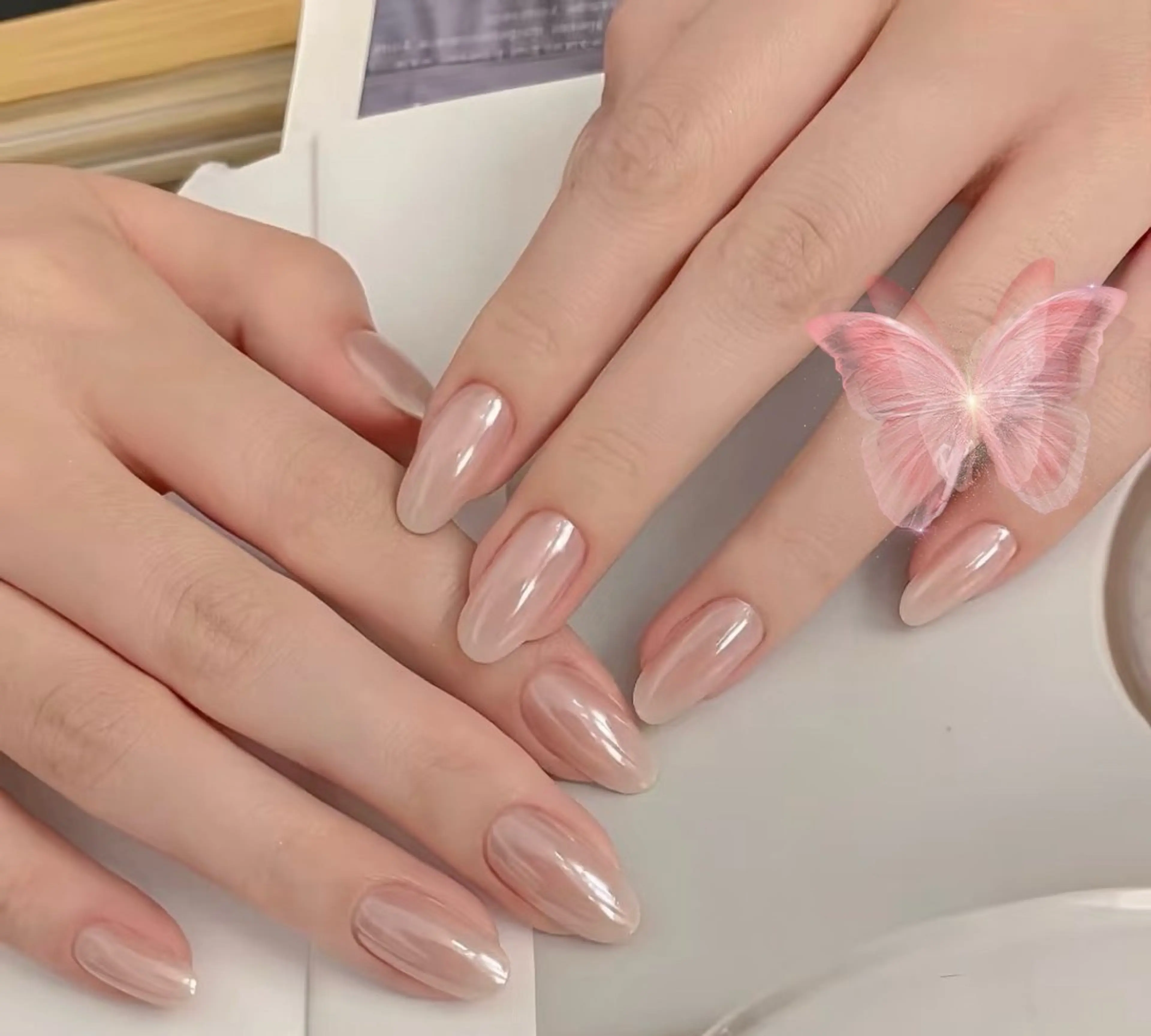 ネイル 高木 維麗絲のネイルデザイン