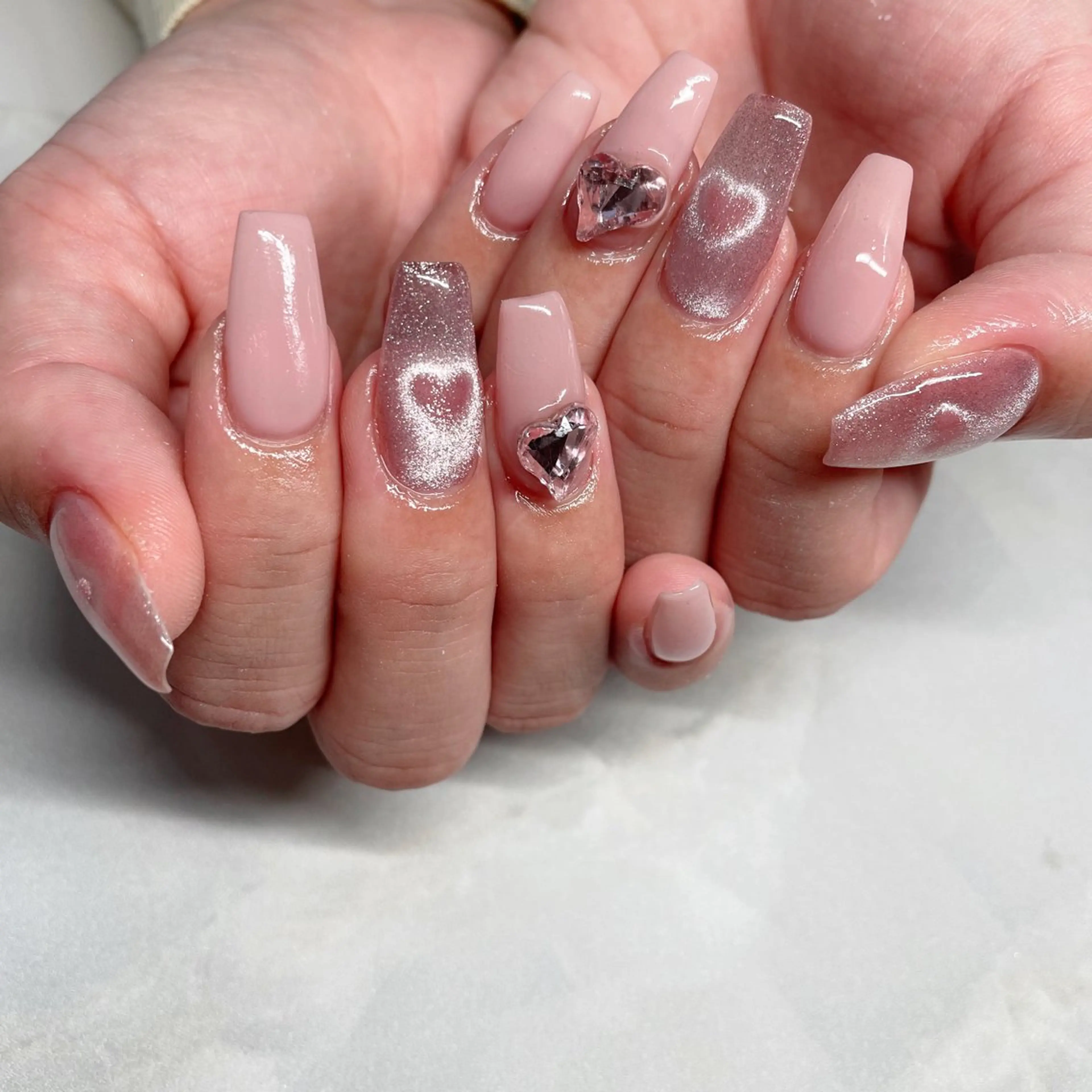 ネイル ハート マグネットネイル seri joieangeのネイルデザイン