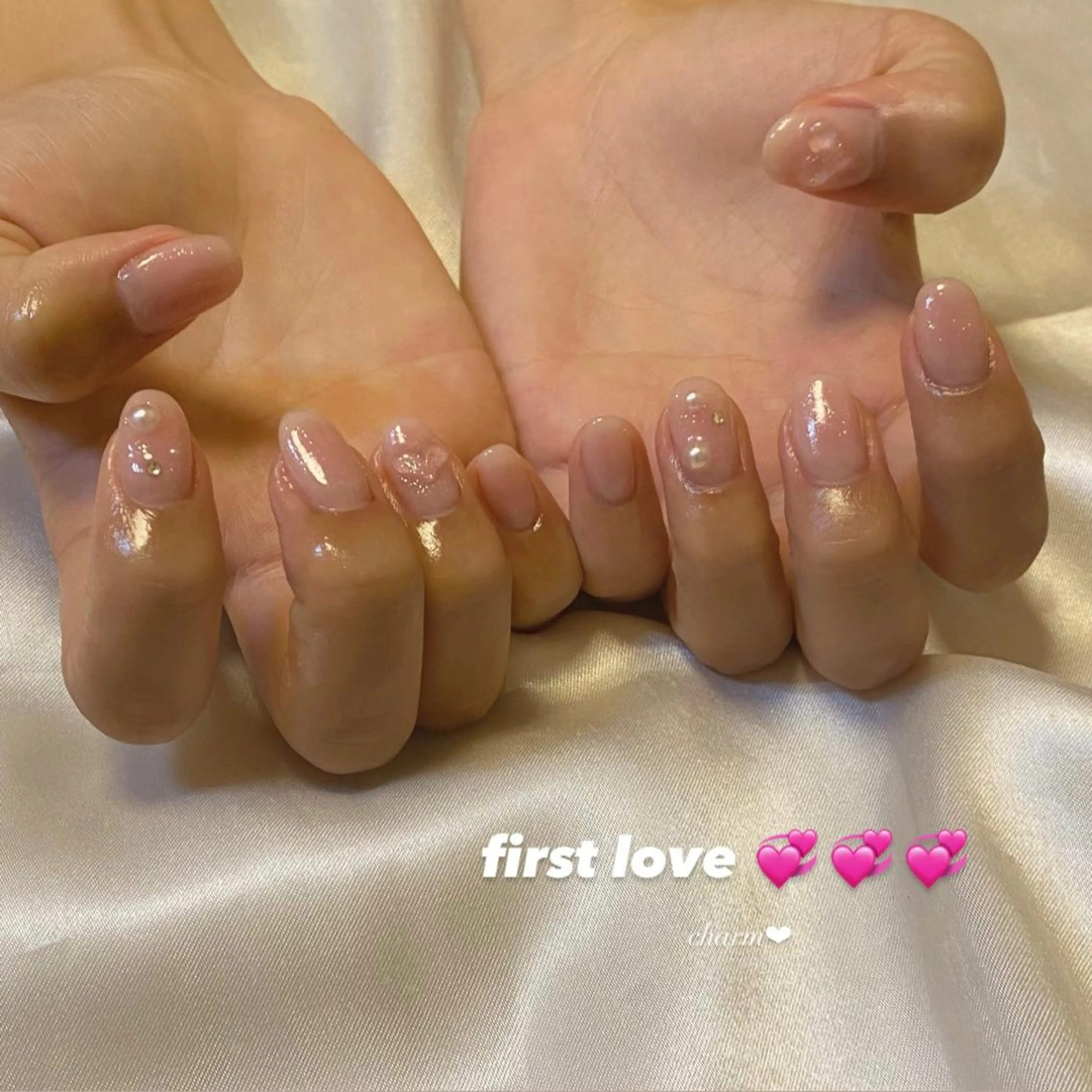 ネイル チークネイル クリアネイル ハート 氷ネイル・うるうるネイル nail salon charmのネイルデザイン