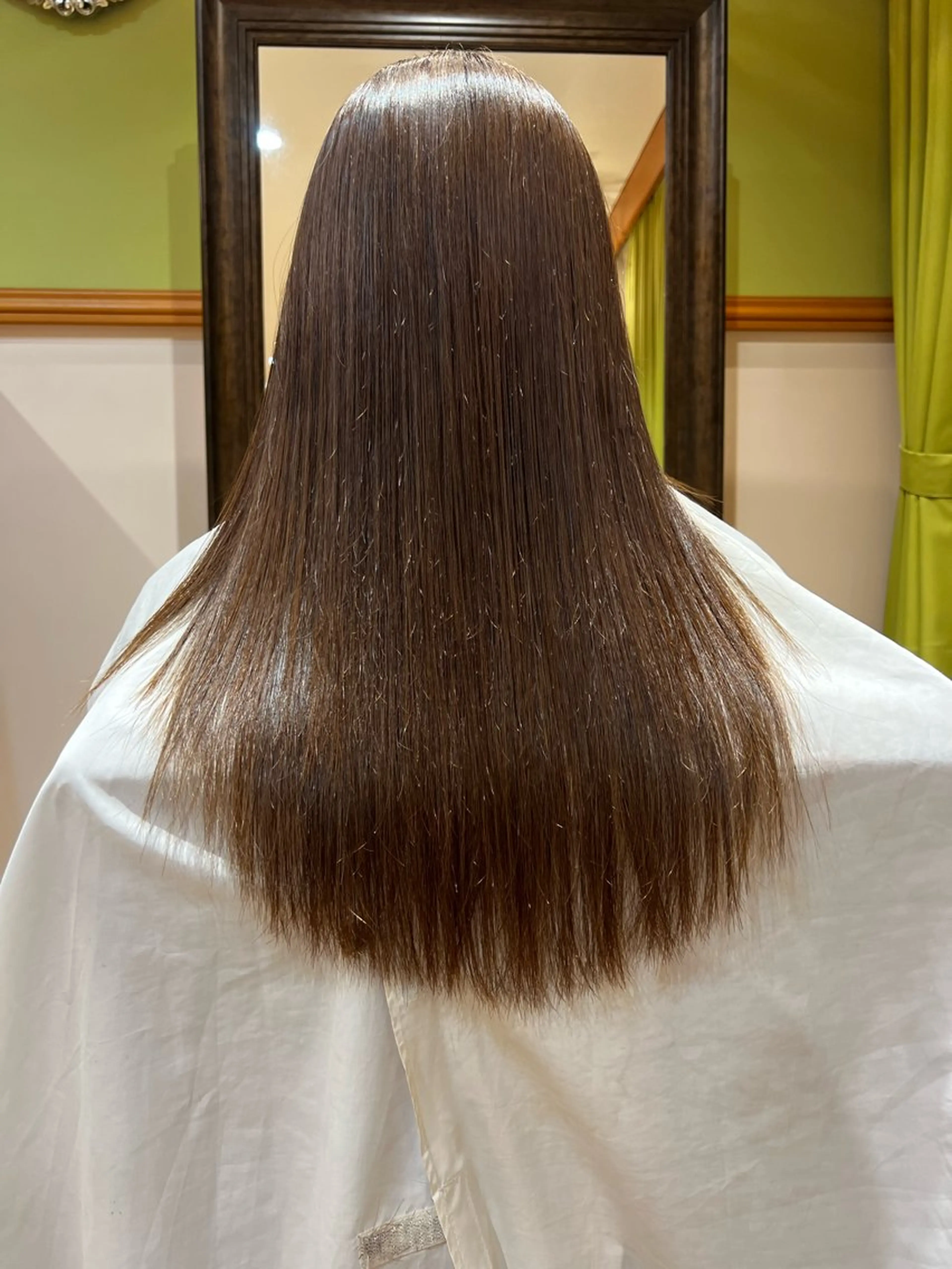 【さら艶髪に✨️】縮毛矯正 ＋ トリートメントの写真