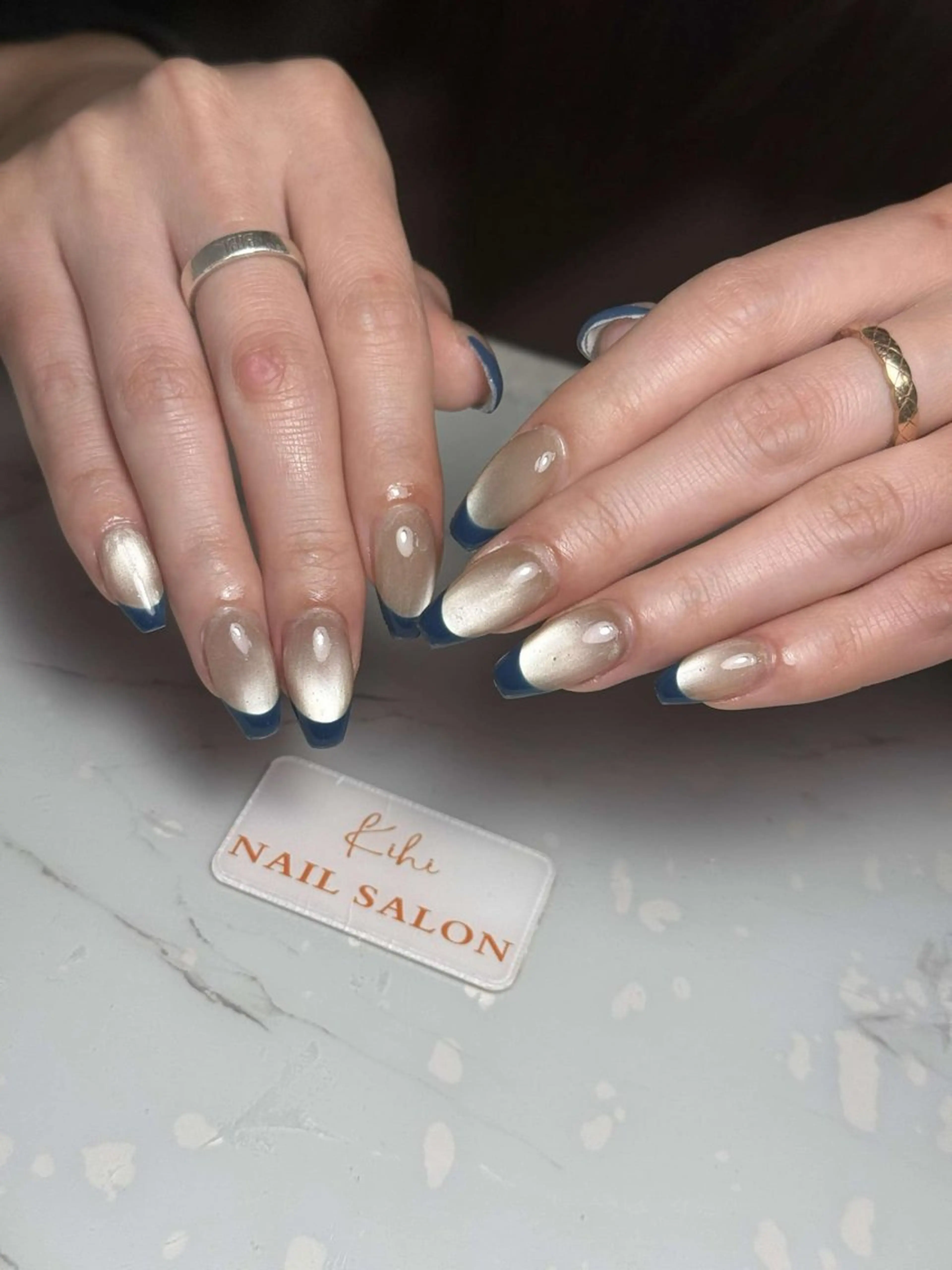 ネイル アートネイル フレンチネイル ジェルネイル グラデーション 韓国ネイル ハンドネイル 💕鈴木ユリ パラジェル/オフ無料のネイルデザイン