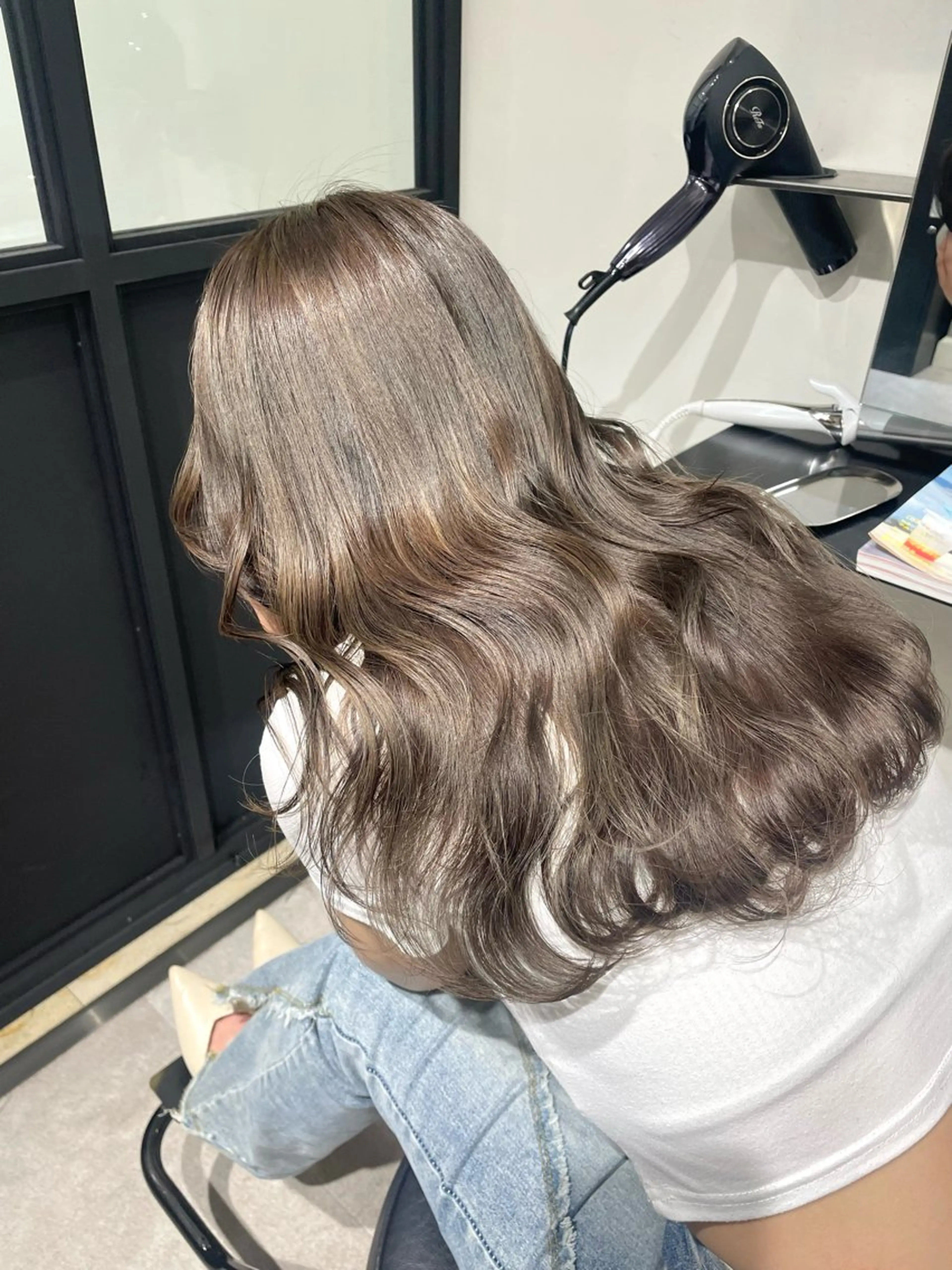 【年末限定クーポン🤍】カット+ケアカラー+超音波トリートメントの写真