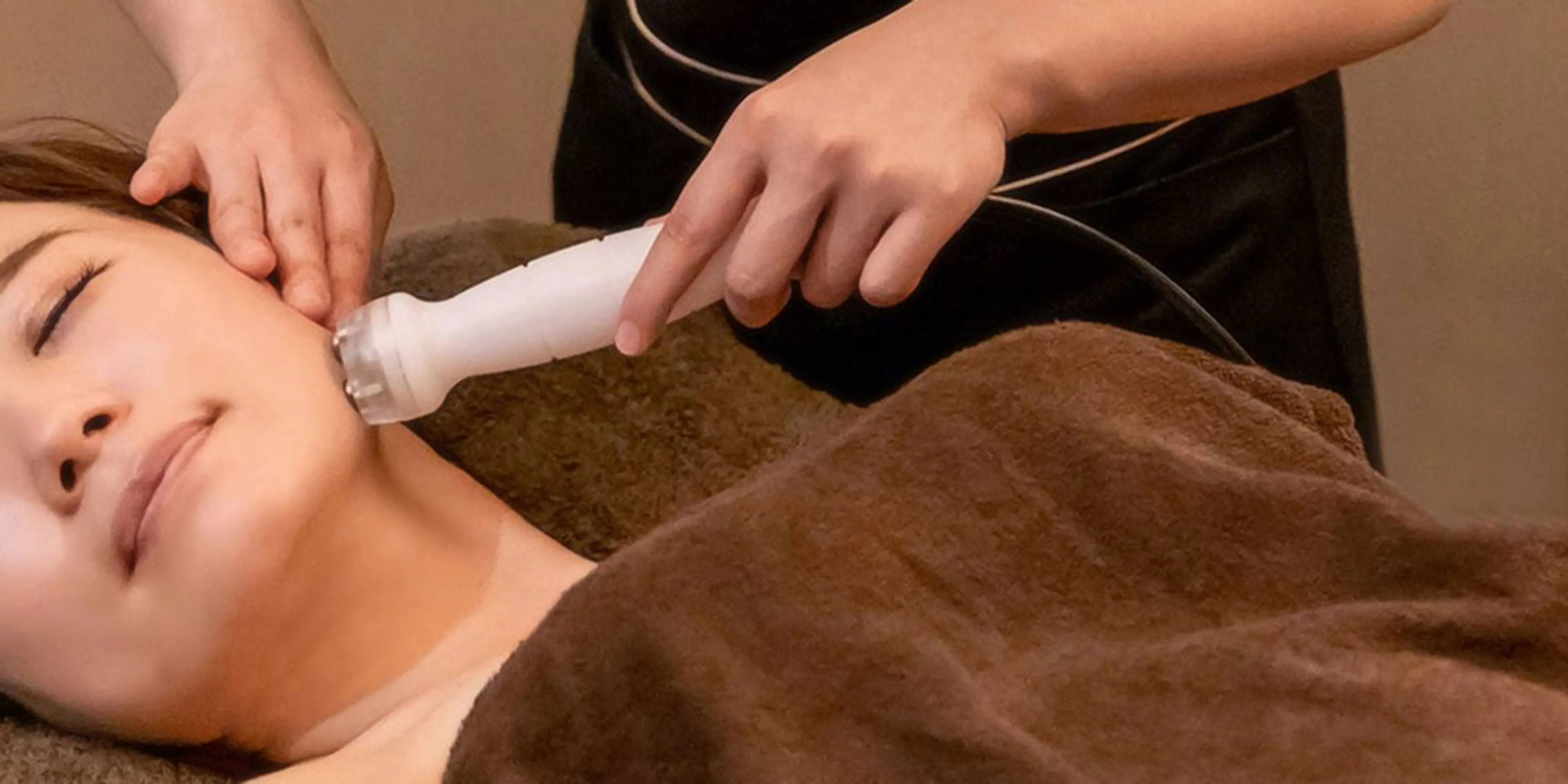 【小顔】 コルギ💆🏻‍♀️のエステ・リラクイメージ