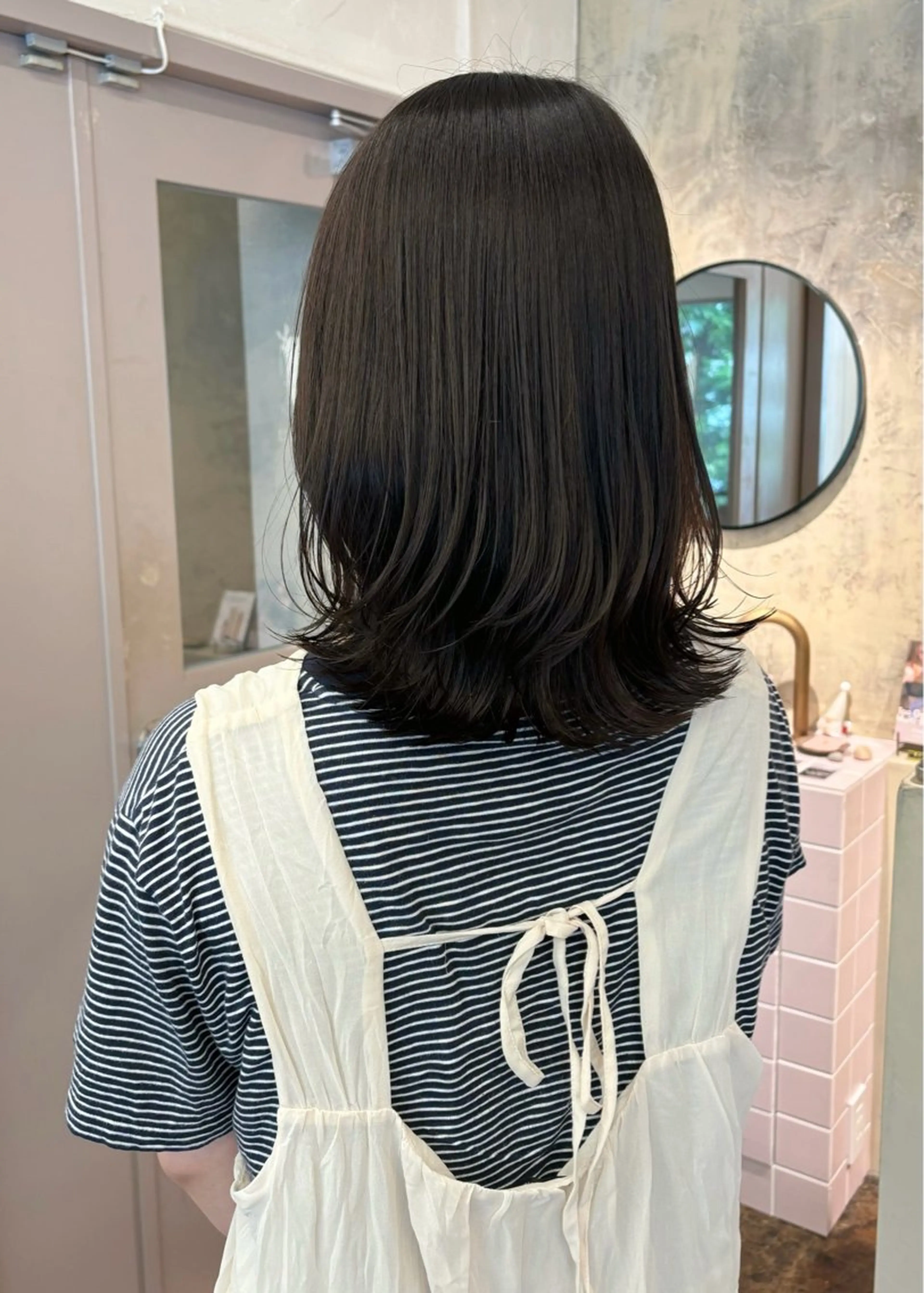 ミディアム ミディアムレイヤー レイヤーカット 西山 紗耶香🪽 透明感カラー/ボブのヘアスタイル