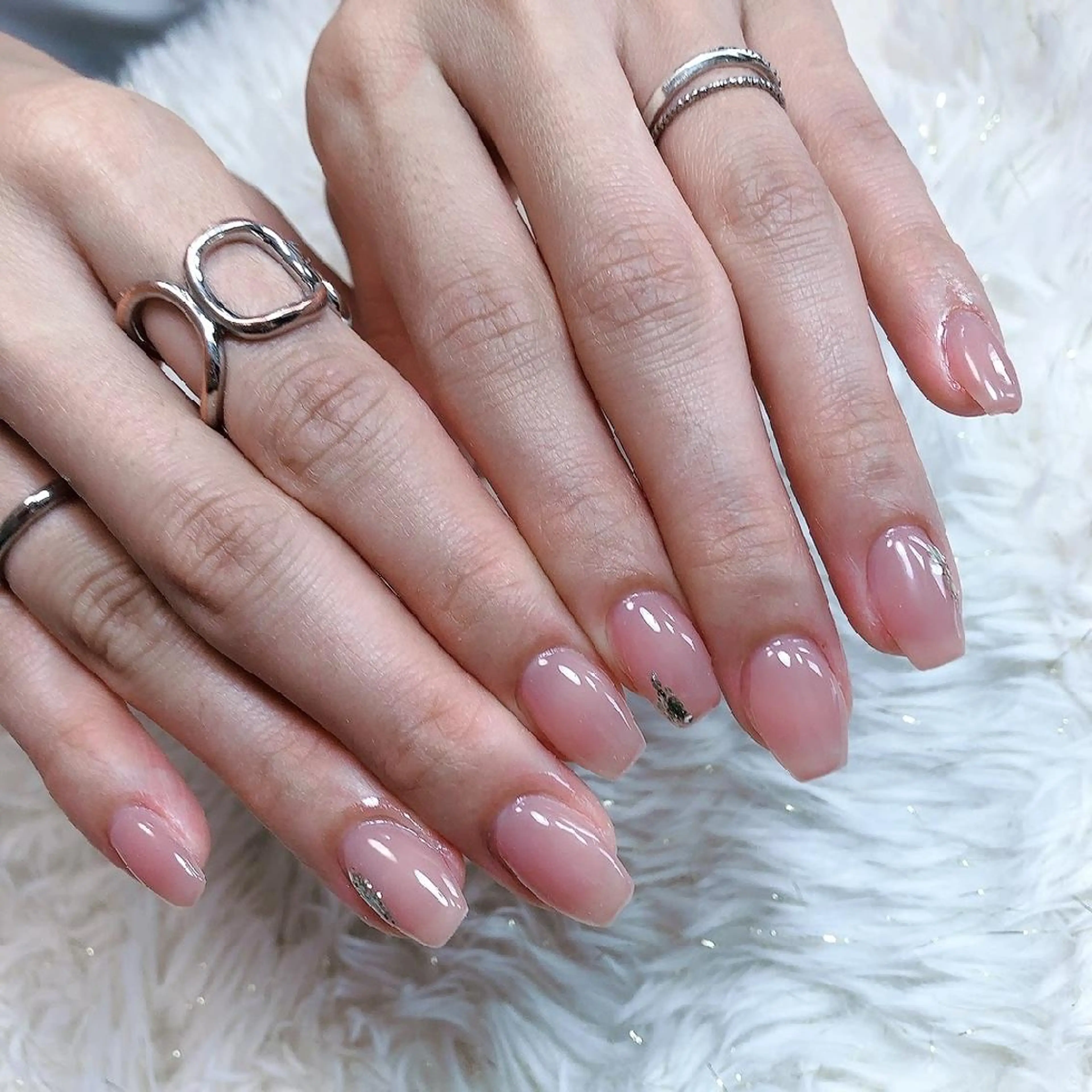 ミディアム ネイル ☺︎山部 志麻☺︎のネイルデザイン