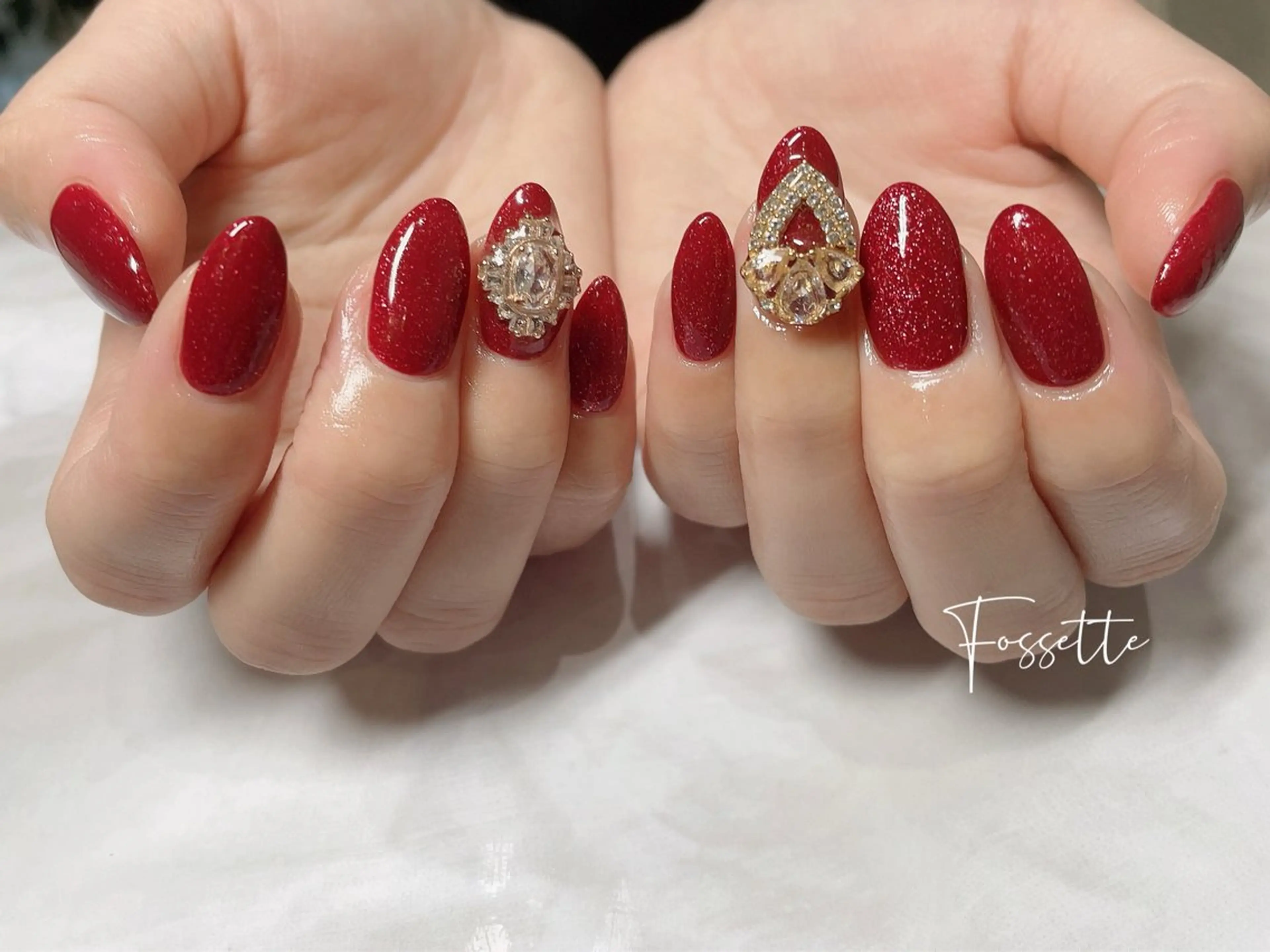 ネイル ボルドー フラッシュネイル マグネットネイル ワンカラーネイル 赤色 nailsalon Fossetteのネイルデザイン