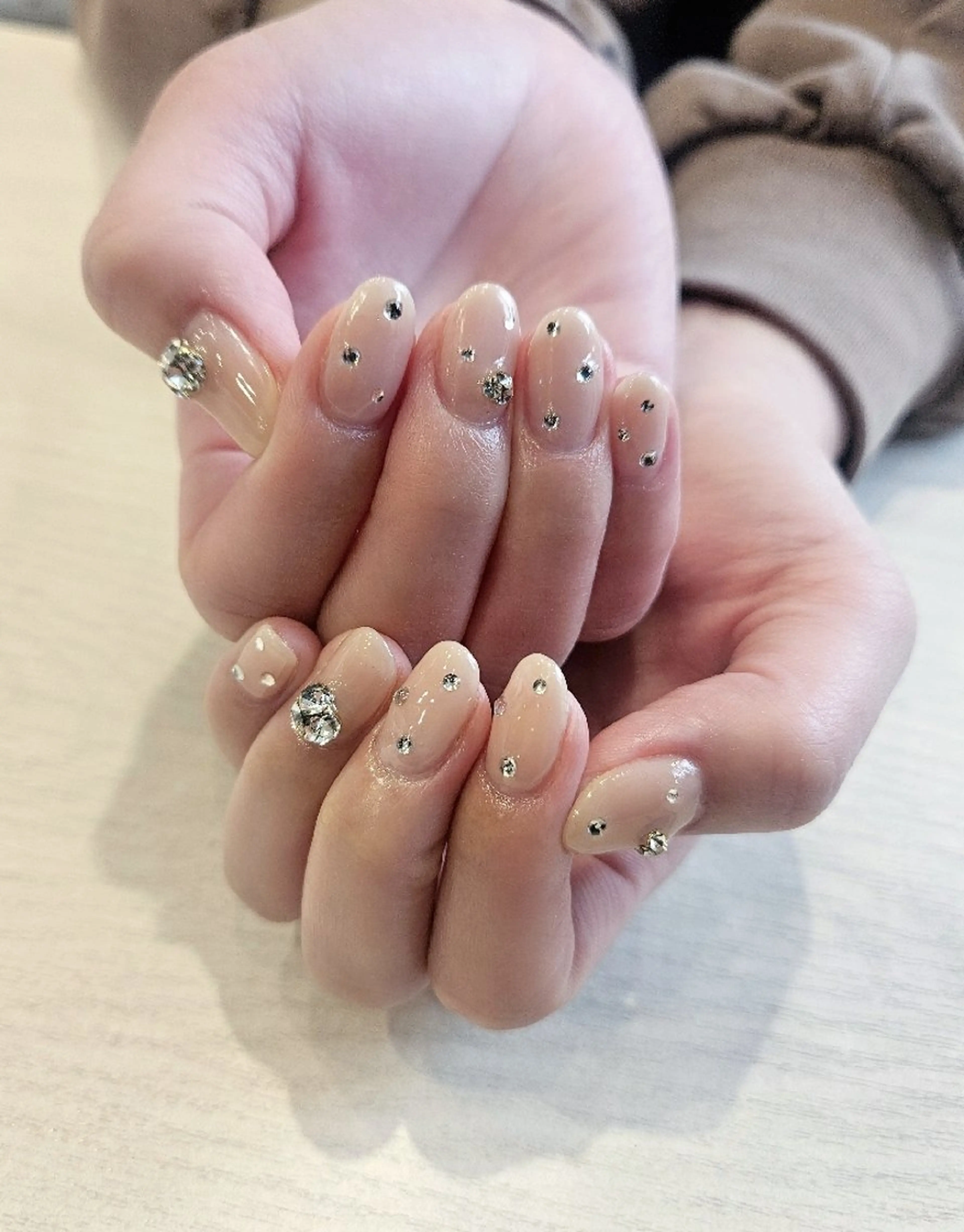 ネイル ハンドネイル 関口 友菜のヘアスタイル