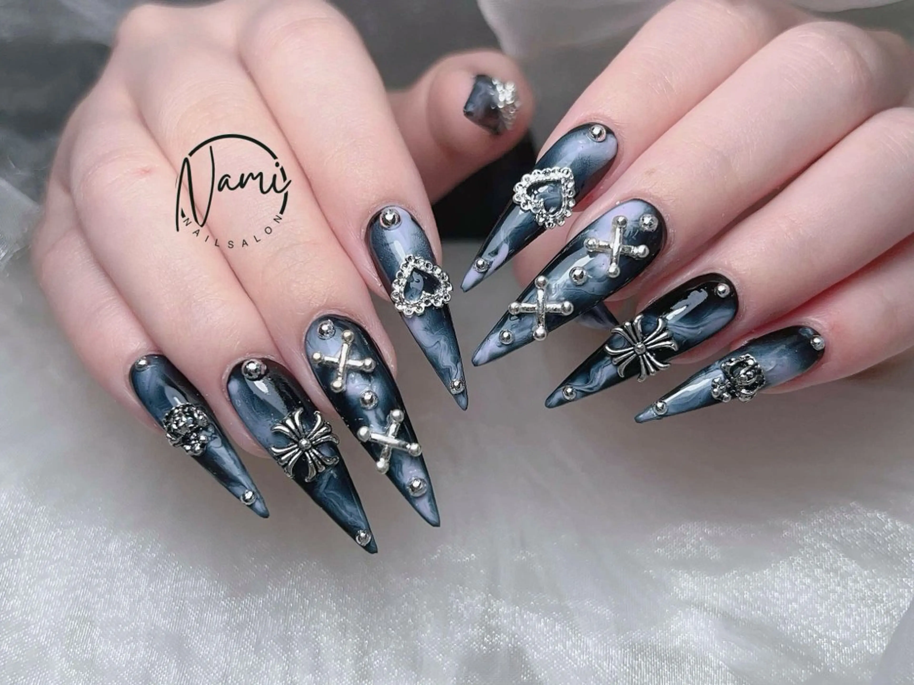 ネイル 長さ出し ガーリー 韓国ネイル ロングネイル 持ち込み ハンドネイル Nami nail salon所属・Nami nail salonのネイルデザイン