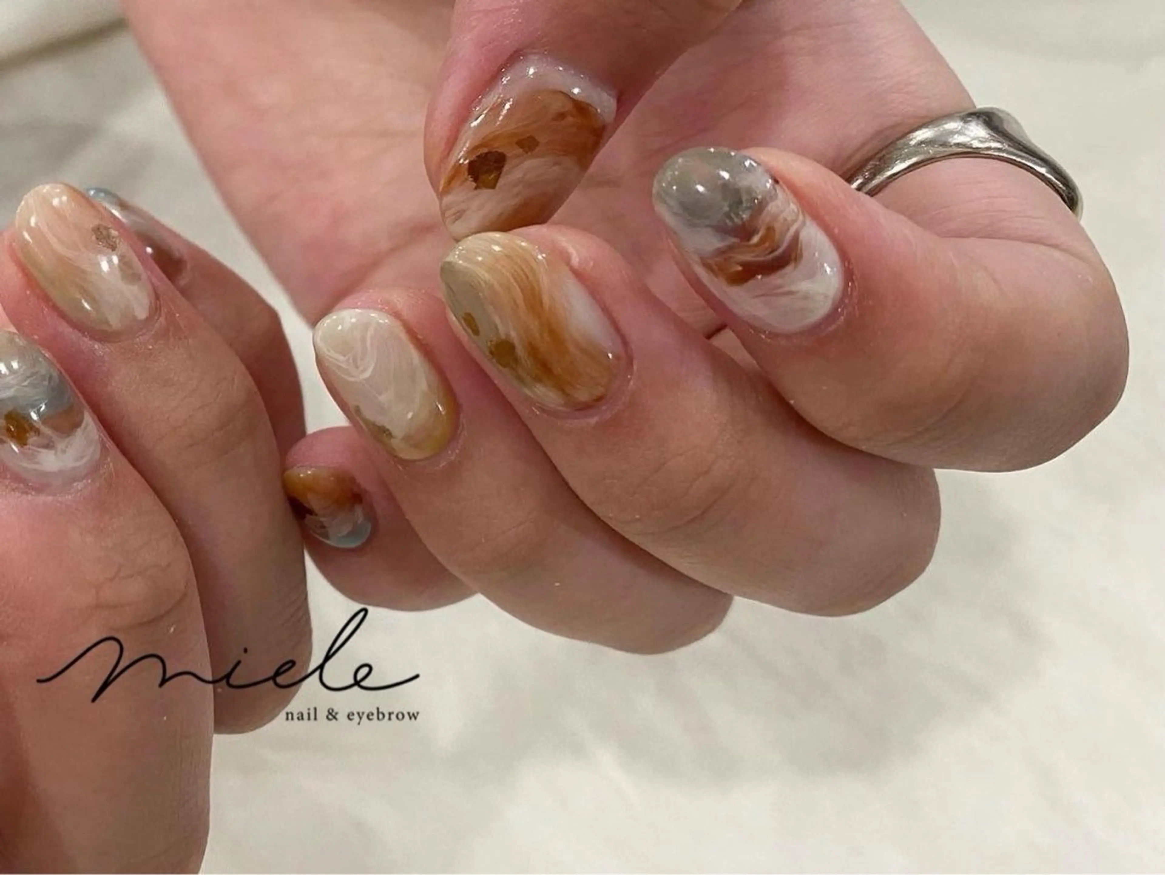 ネイル ハンドネイル miele【ミエレ】 シンプル一癖のネイルデザイン