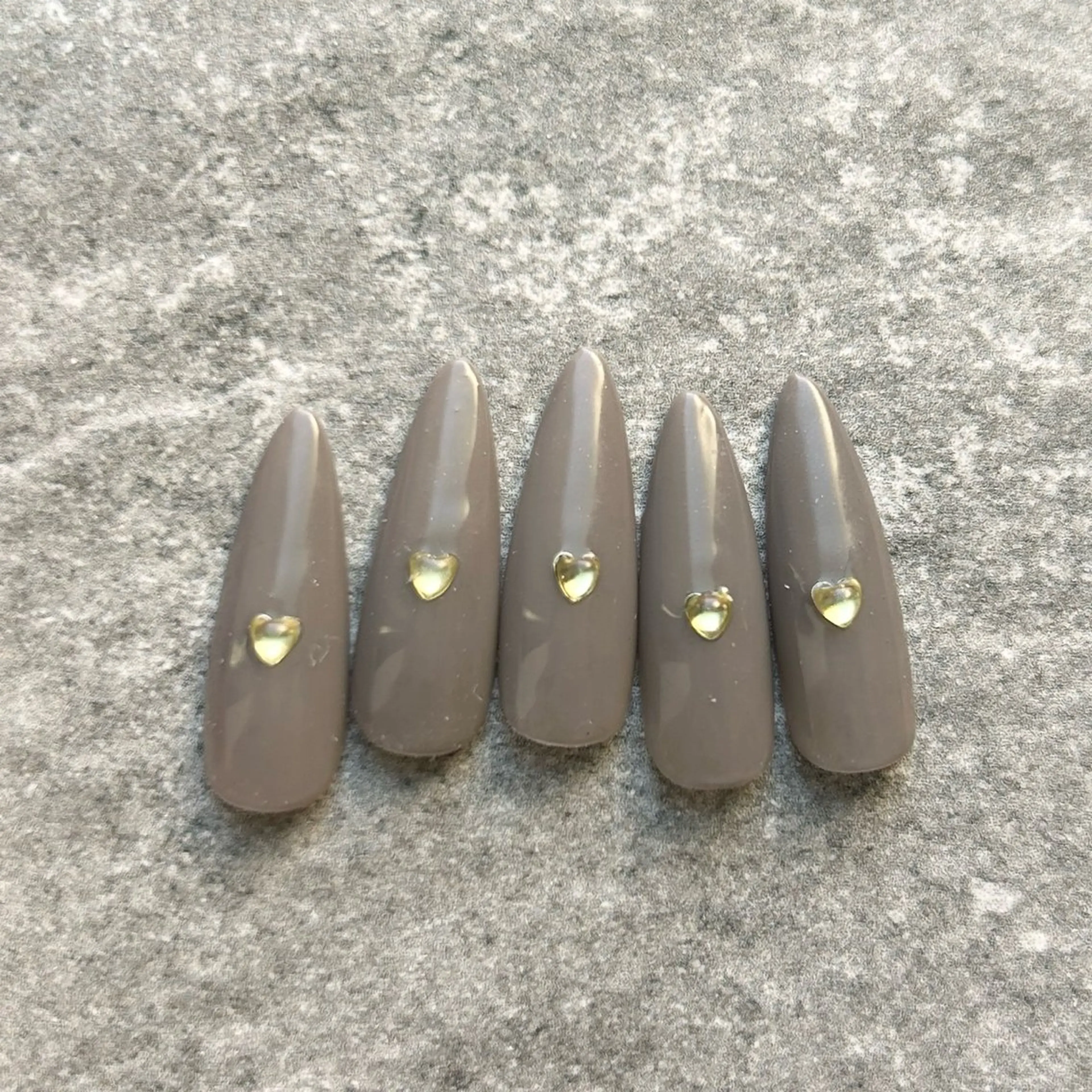 ネイル Ray. ちゅるん系ニュアンスのネイルデザイン