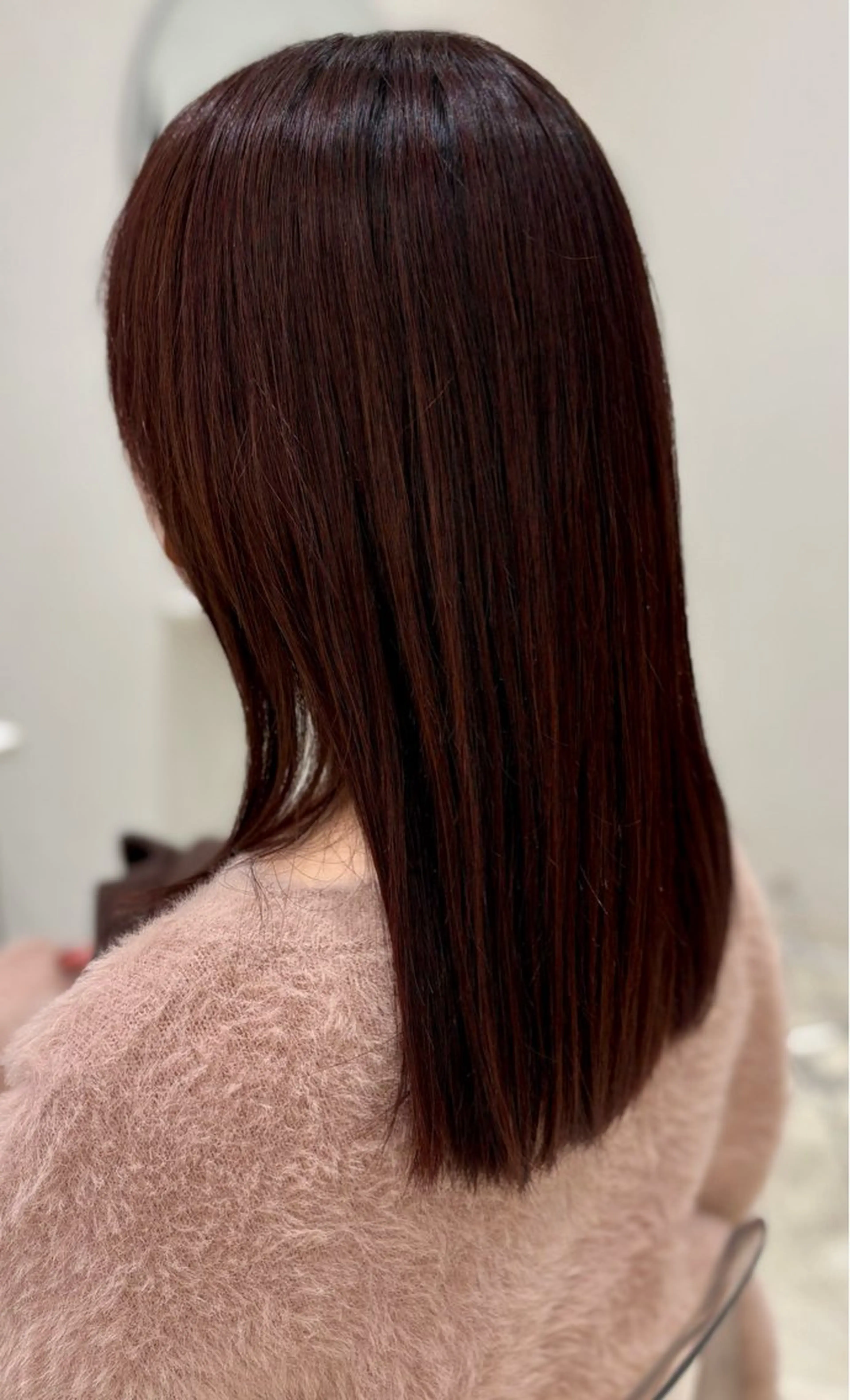 ロング カット ヘアカラー イシカワ ユウタのヘアスタイル