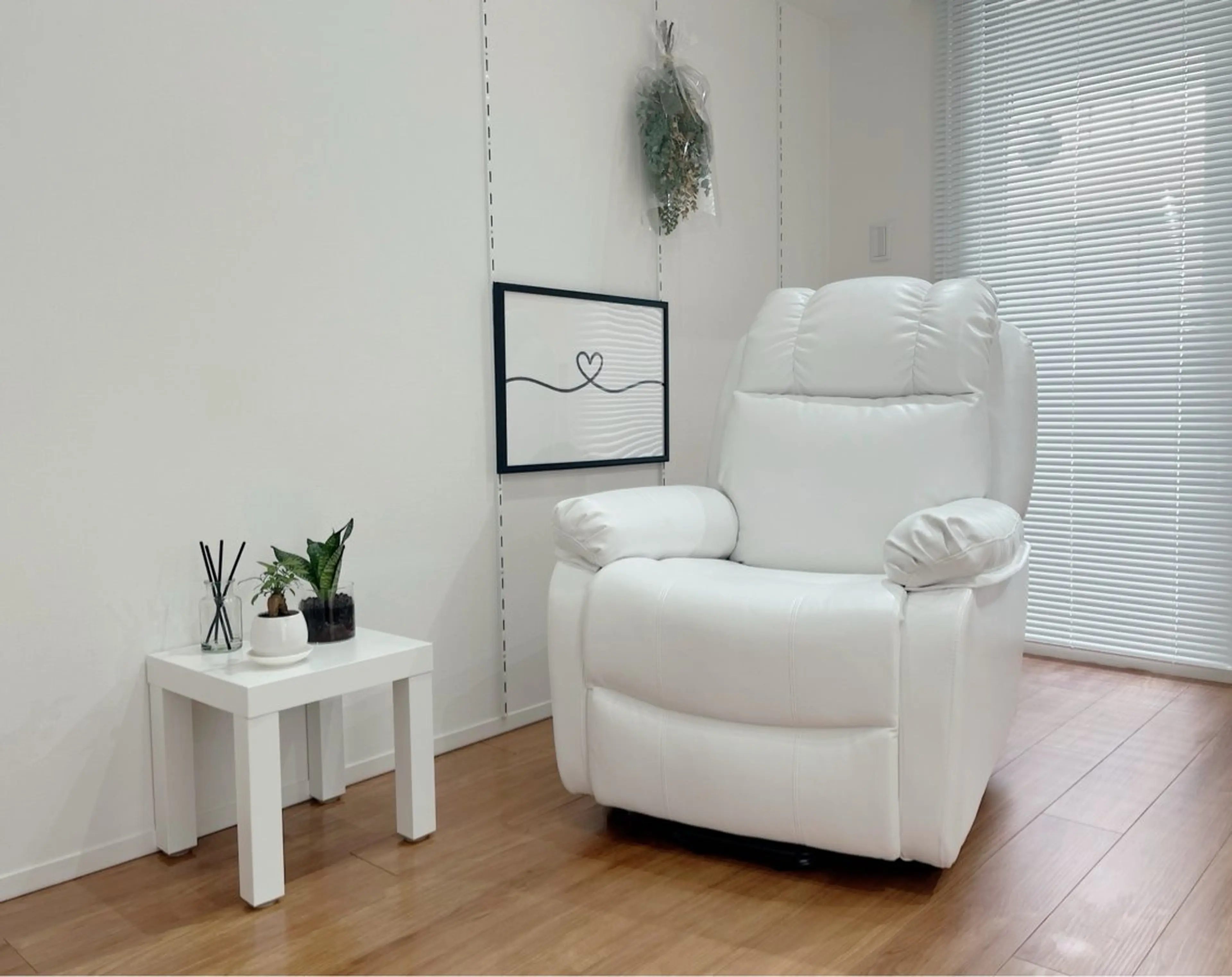 マツエク・マツパ マツパ STUDIO MAYAのエステ・リラクイメージ