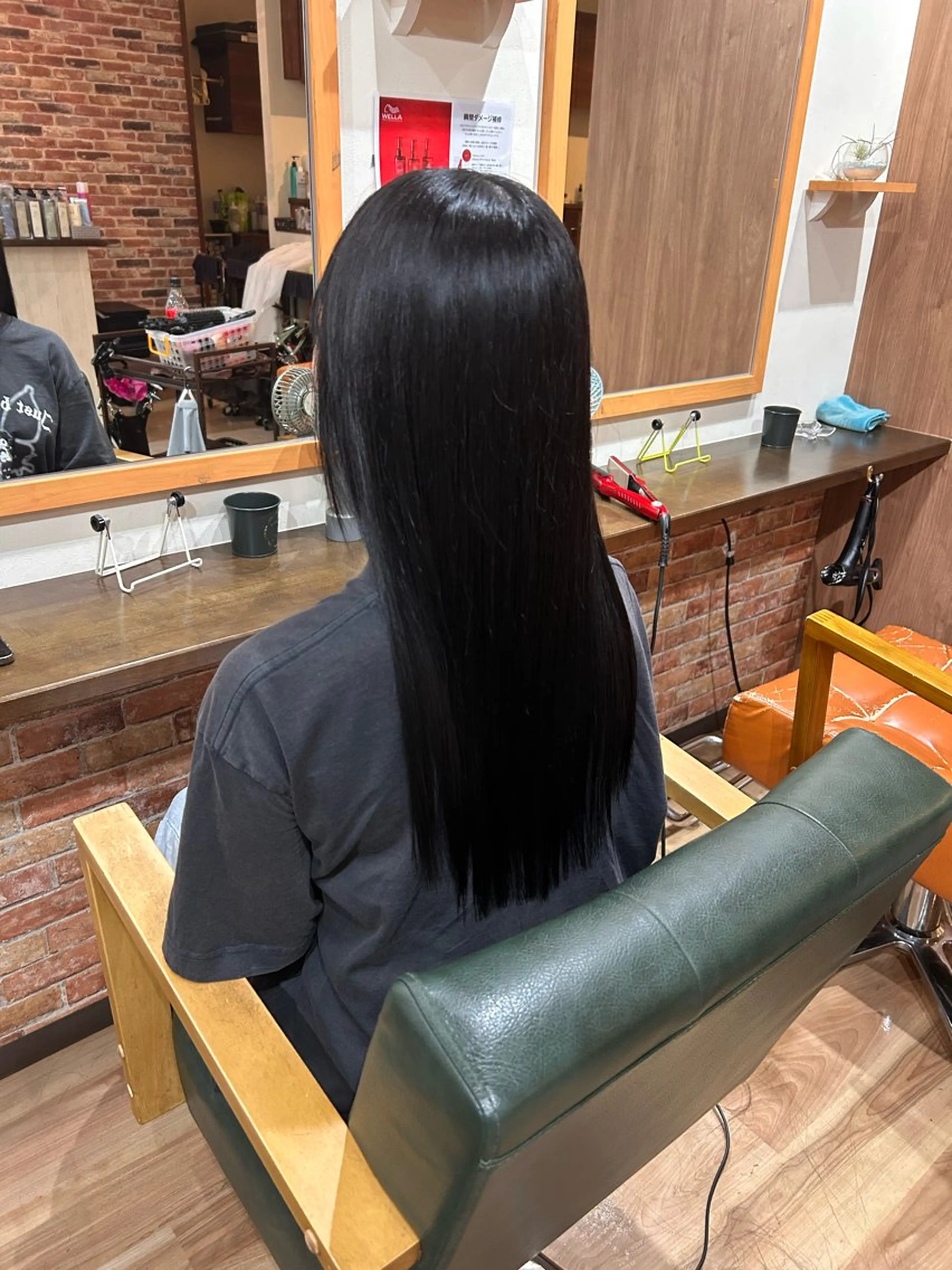 ロング ヘアカラー 𝕹 𝕽のヘアスタイル