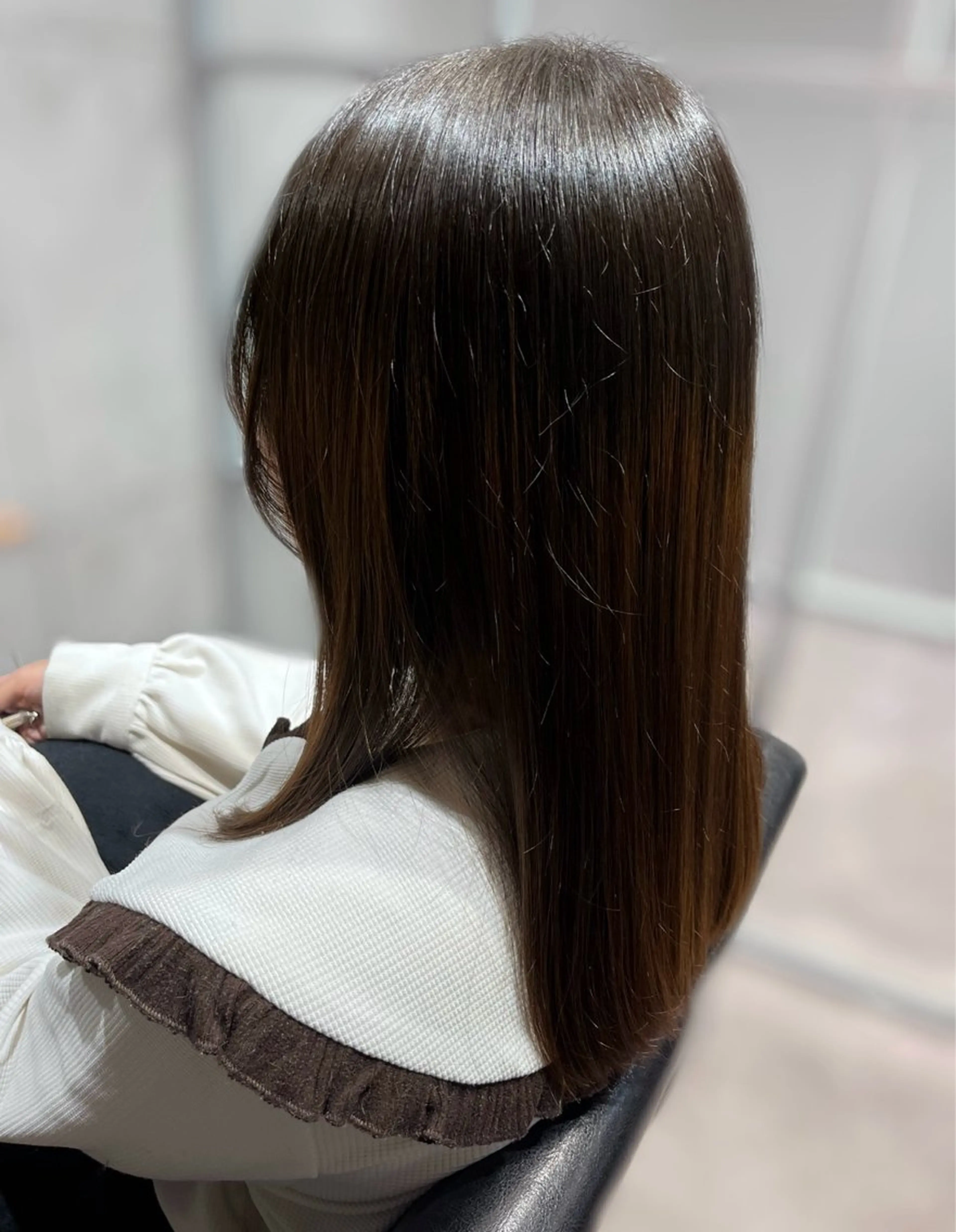 セミロング オオバ｜ 理想寄せのヘアスタイル