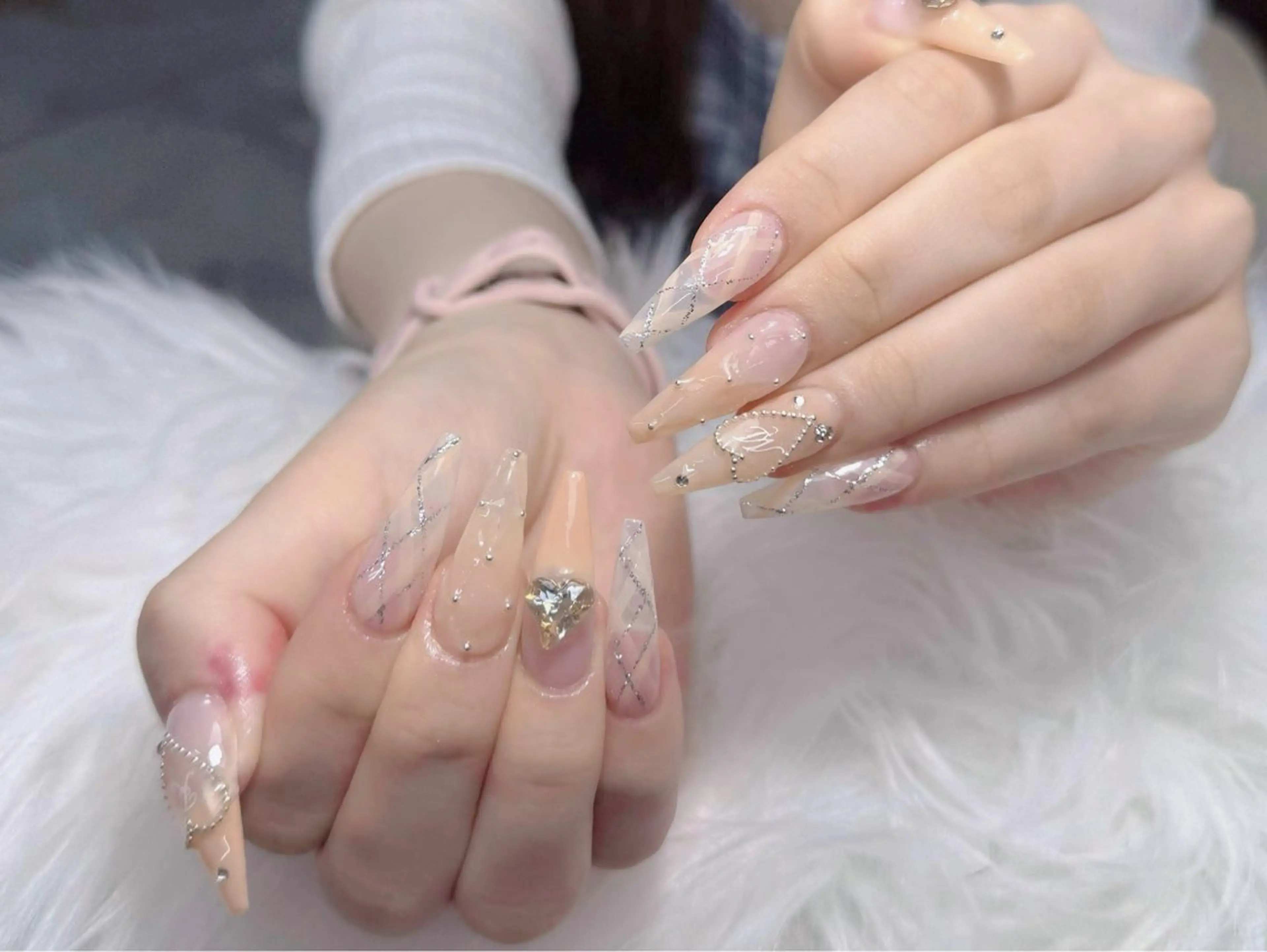 ネイル アートネイル フレンチネイル ジェルネイル 韓国ネイル マグネットネイル Lenie Nail Salonのネイルデザイン