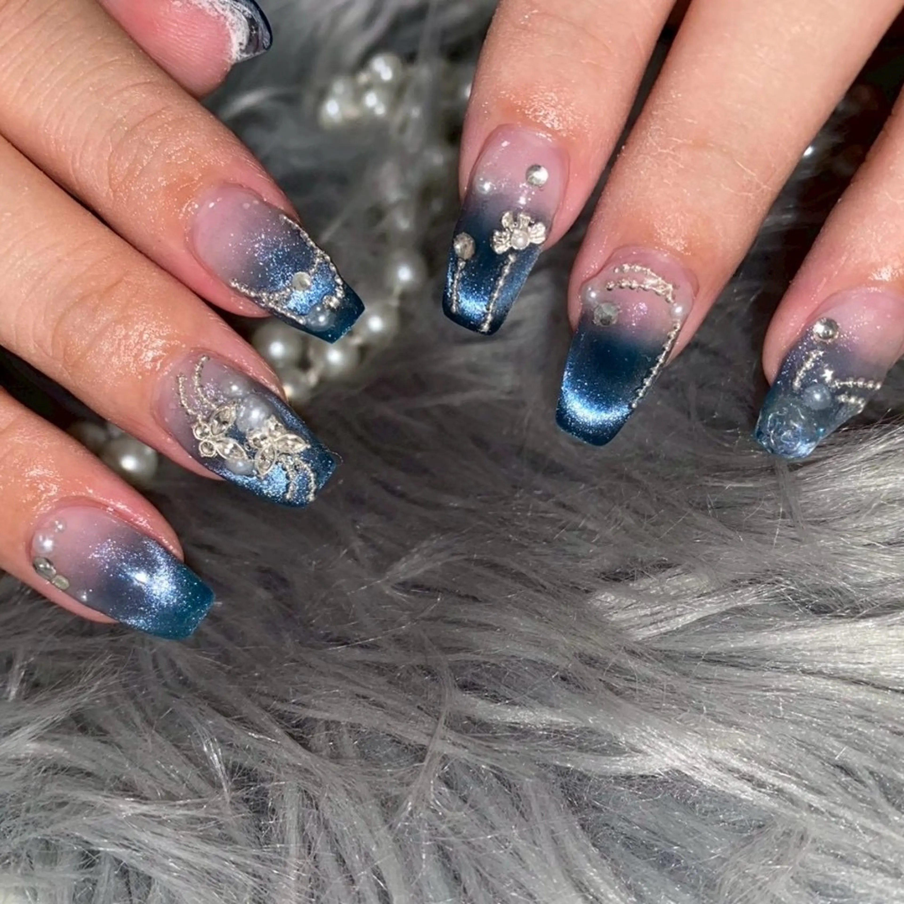 ネイル ハンドネイル private nail salon T2所属・MI KUのネイルデザイン