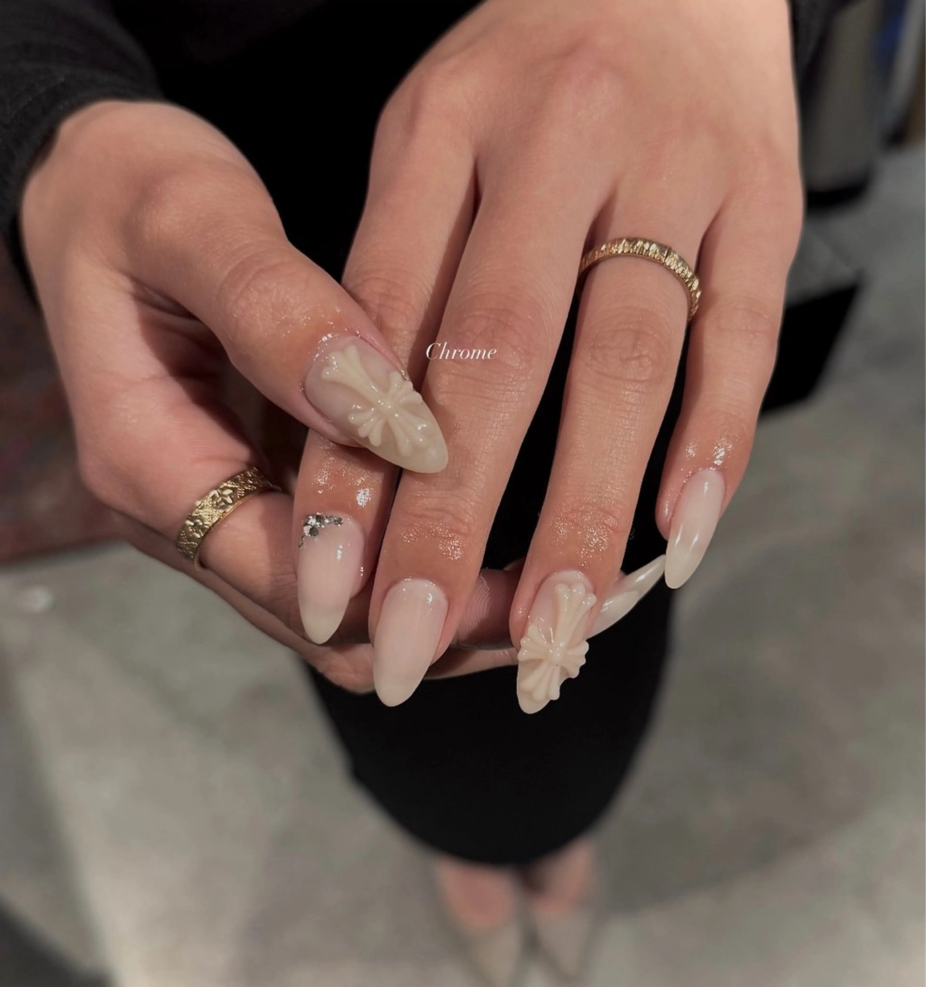 ネイル ハンドネイル and MOON所属・and MOON/ shizukuのネイルデザイン