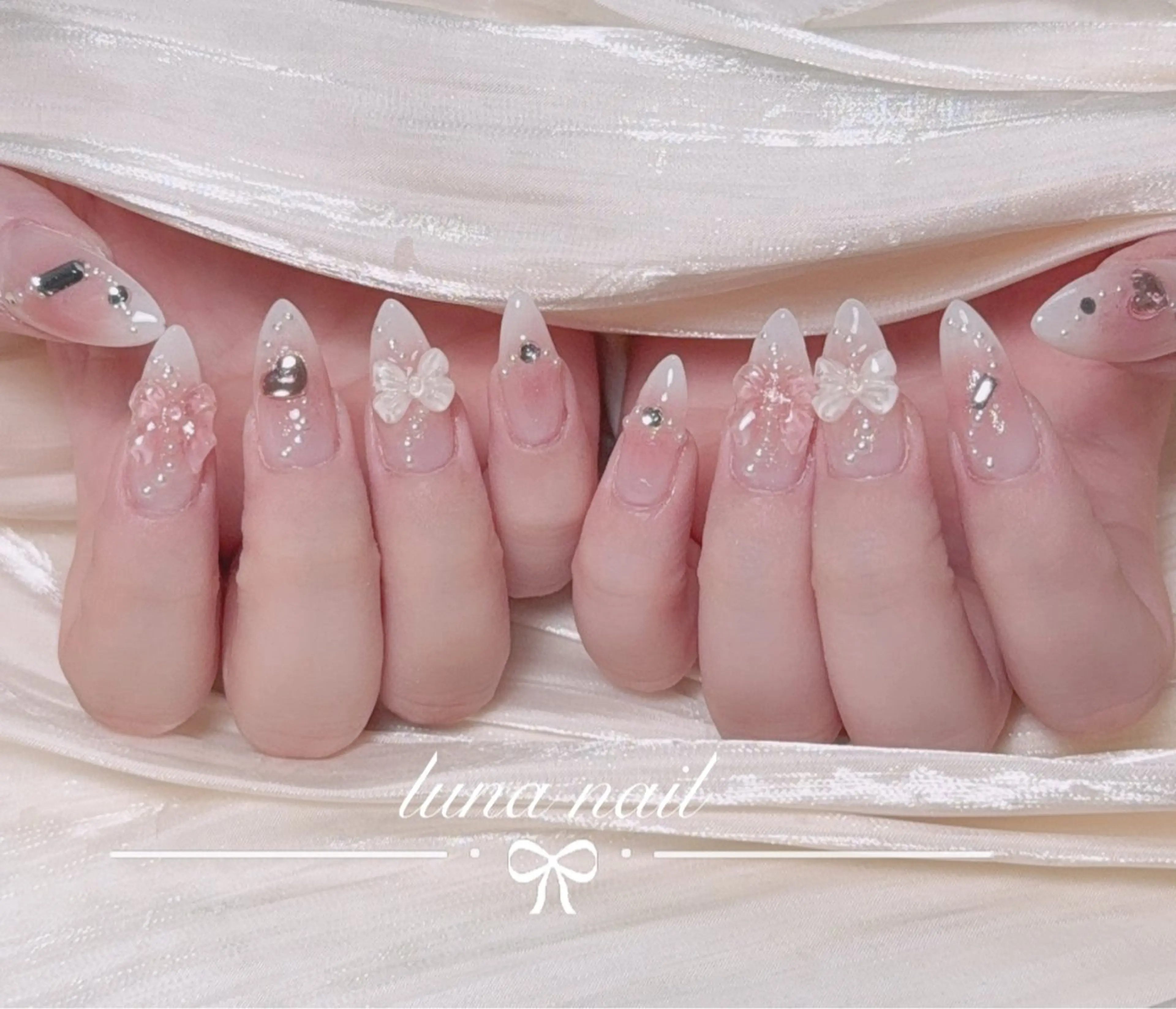 ネイル luna nail ＆eyelashのネイルデザイン