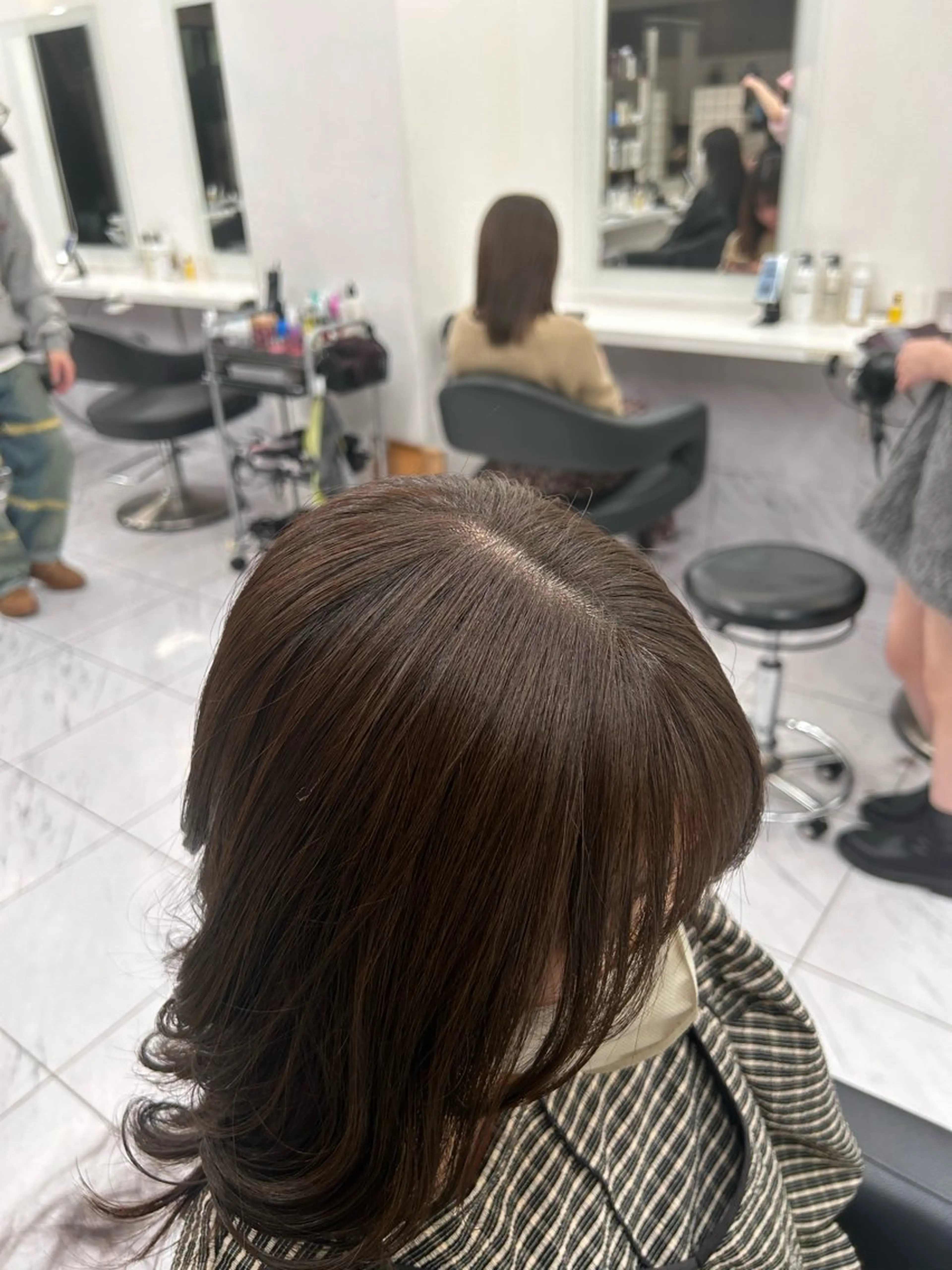 セミロング カラー パーマ ヘアアレンジ メンズ キッズ ブリーチなしカラー/ ブラウン/レイヤーのヘアスタイル