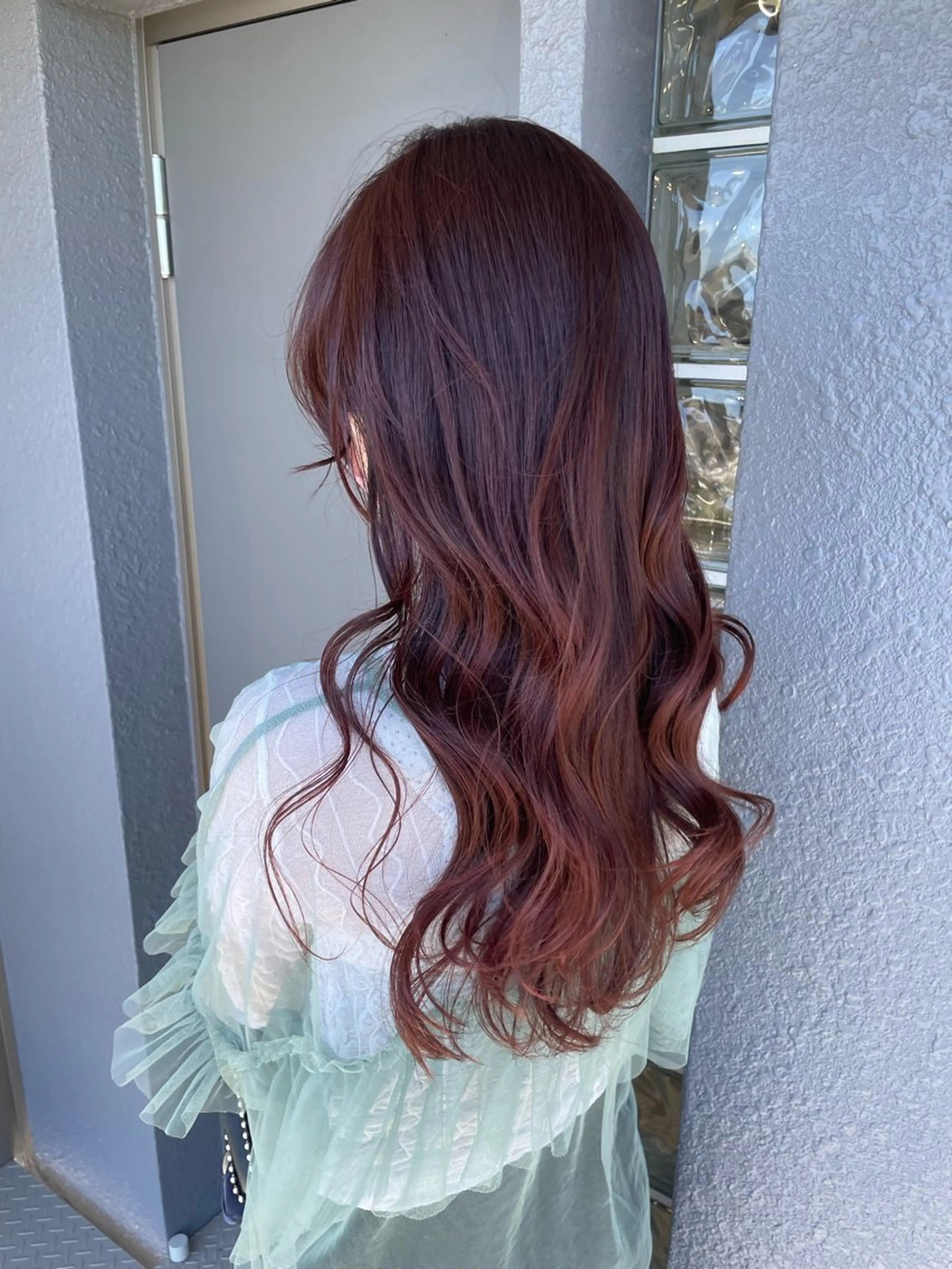 ロング カラー カシス ピンクカラー shiba tomomiのヘアスタイル