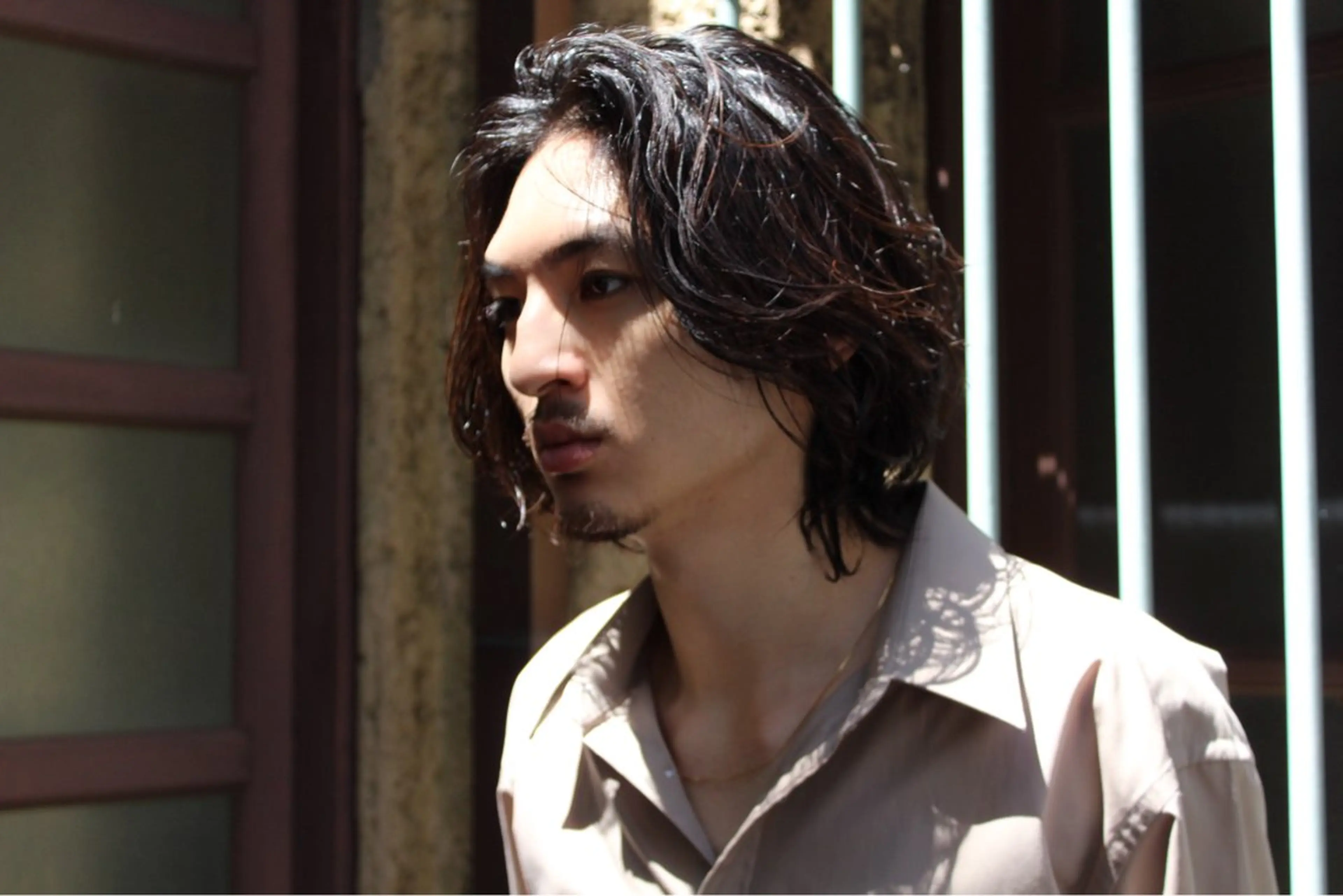 ミディアム パーマ ミディアムパーマ レイヤーカット ニュアンスパーマ better hairsalonのヘアスタイル