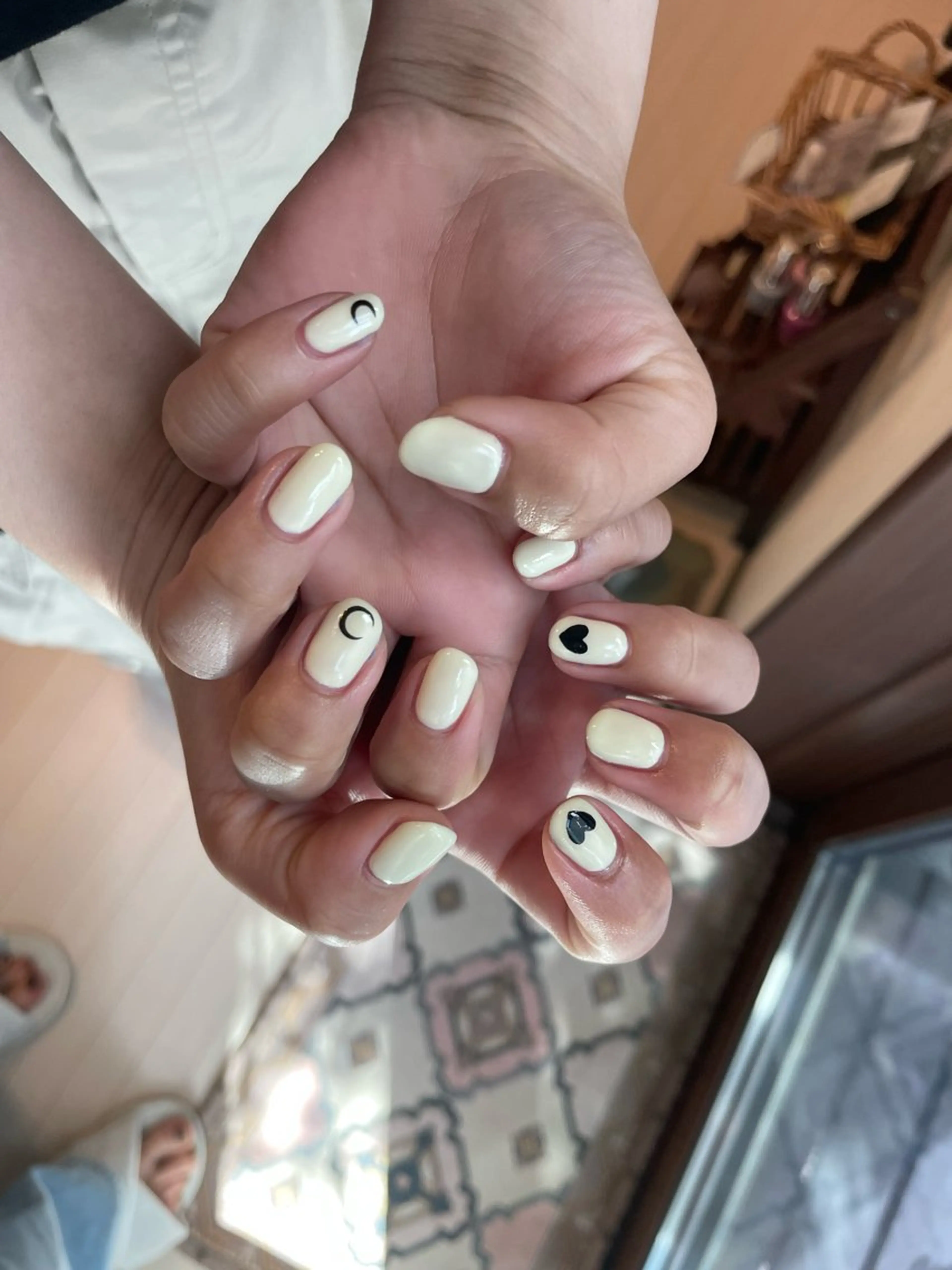 ネイル ハンドネイル Slow.Nail Tomomiのネイルデザイン