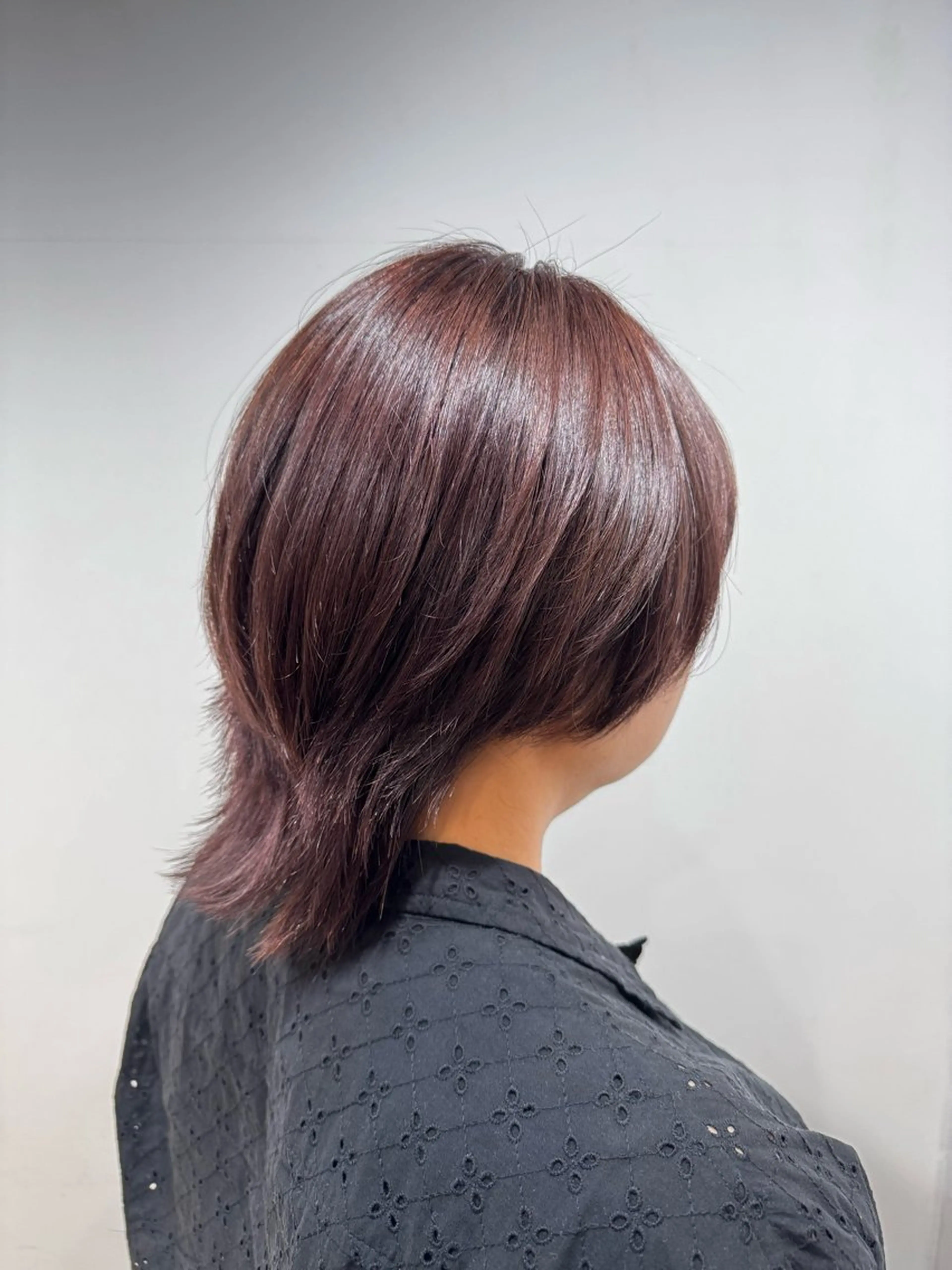 ミディアム カラー ベージュカラー ピンクカラー ピンクベージュ 韓国風ヘア トリートメント カット ヘアカラー トリートメント 韓国レイヤー /艶カラー/ᴿᴵᴺのヘアスタイル