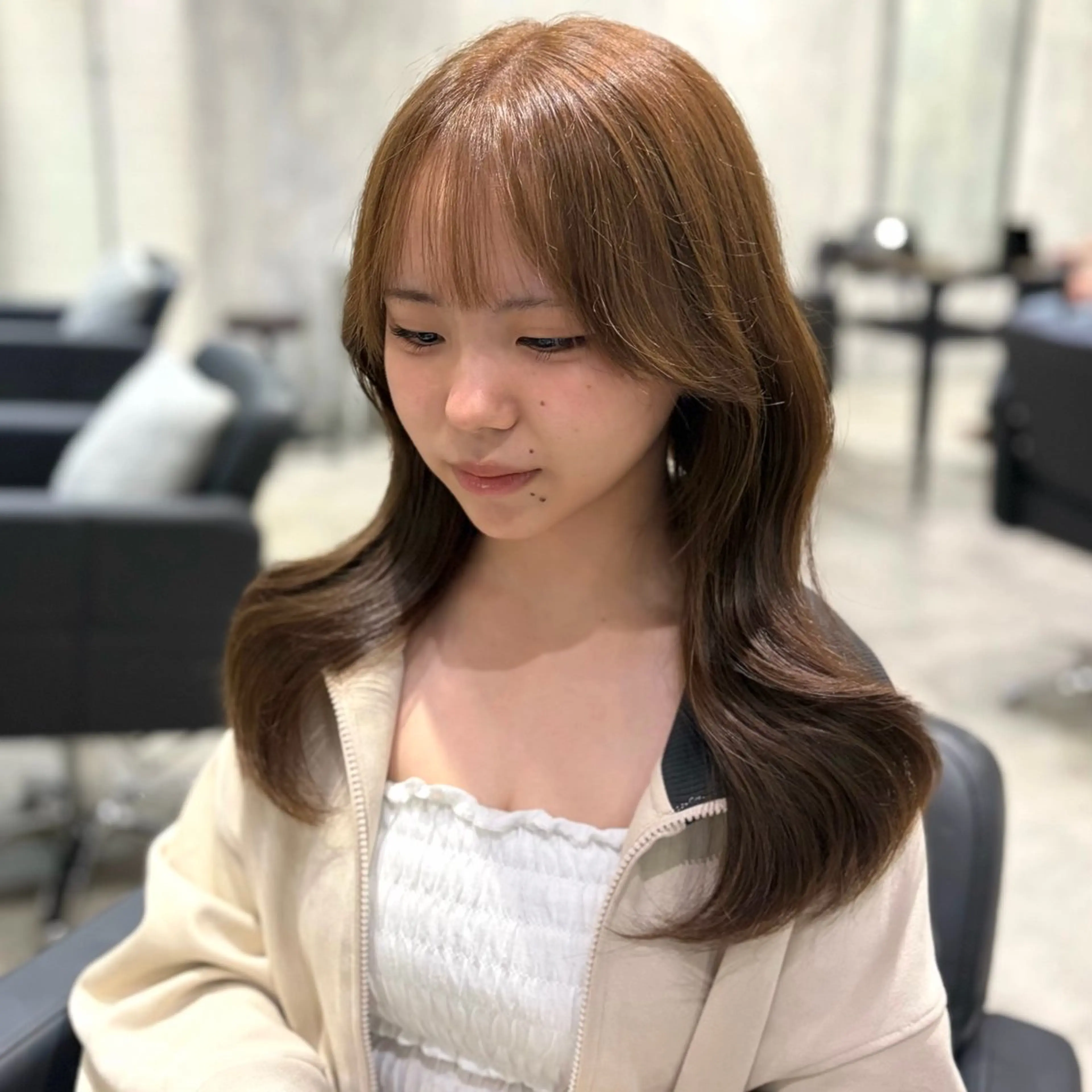 ロング カラー 透明感カラー カット ヘアカラー トリートメント shiori/透明感 /顔周り/髪質改善のヘアスタイル