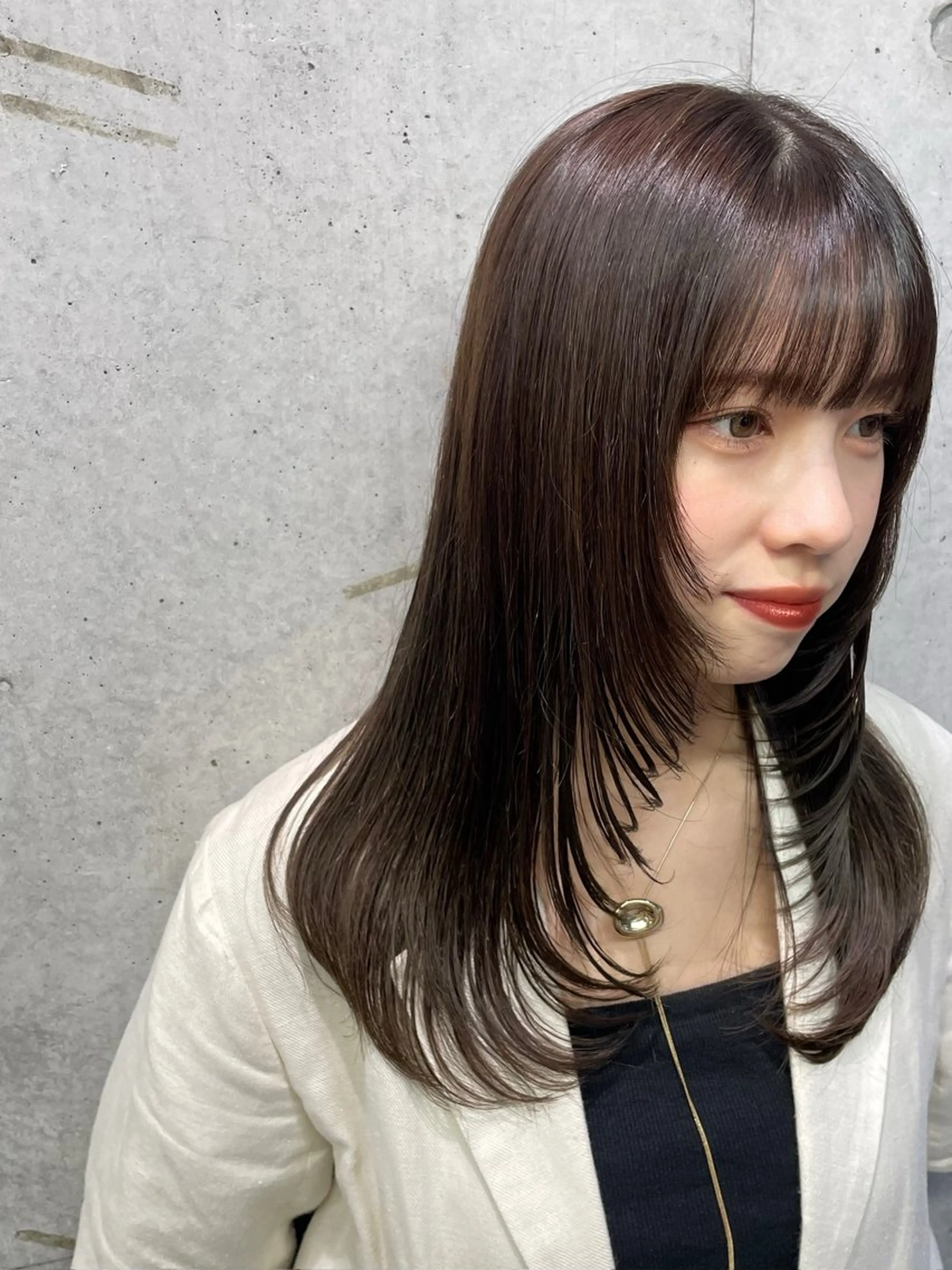 セミロング カラー clam. yuu🦩のヘアスタイル