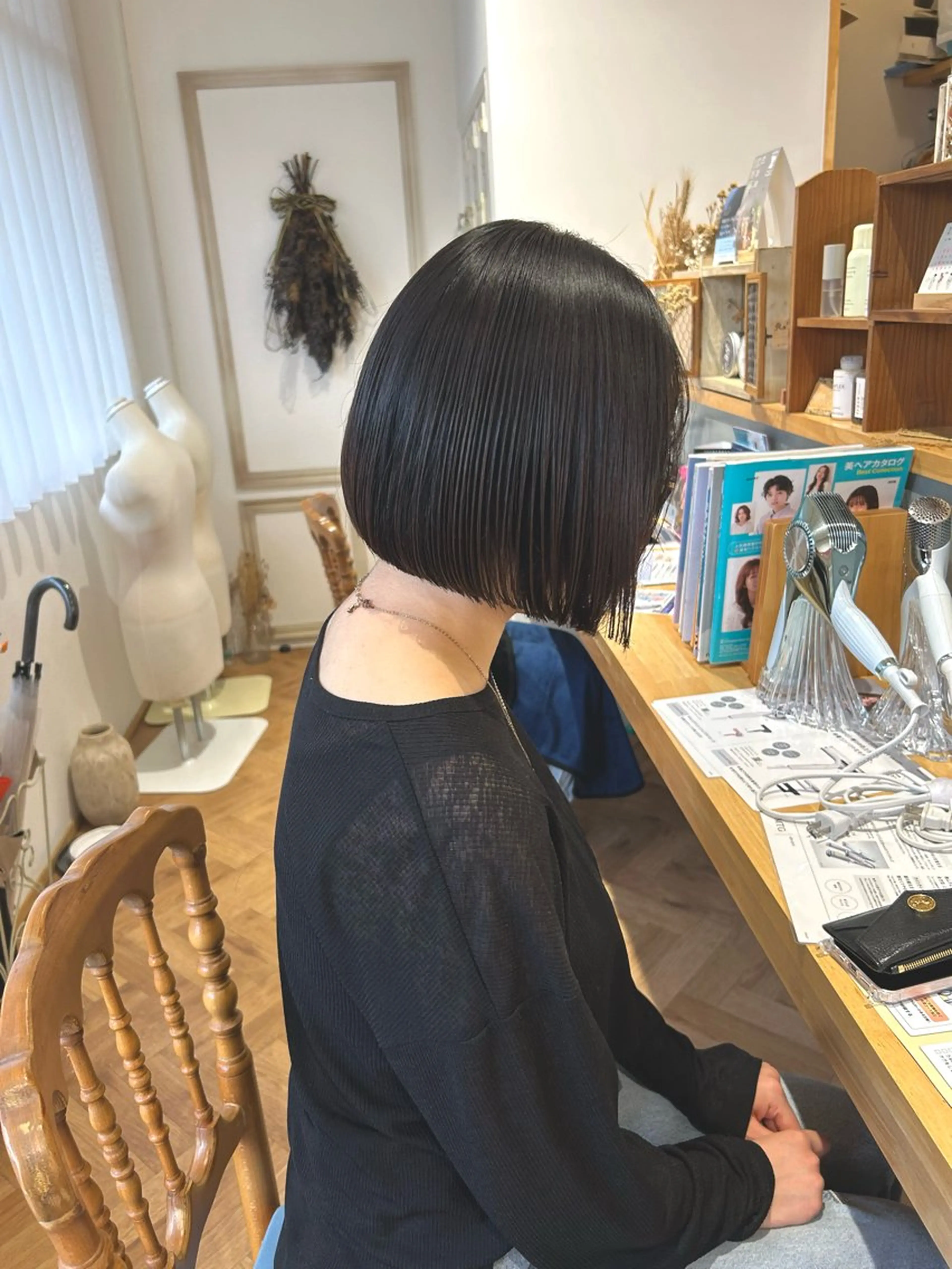 ショート カット ヘアカラー merc.🌿✨ いとうりかのヘアスタイル