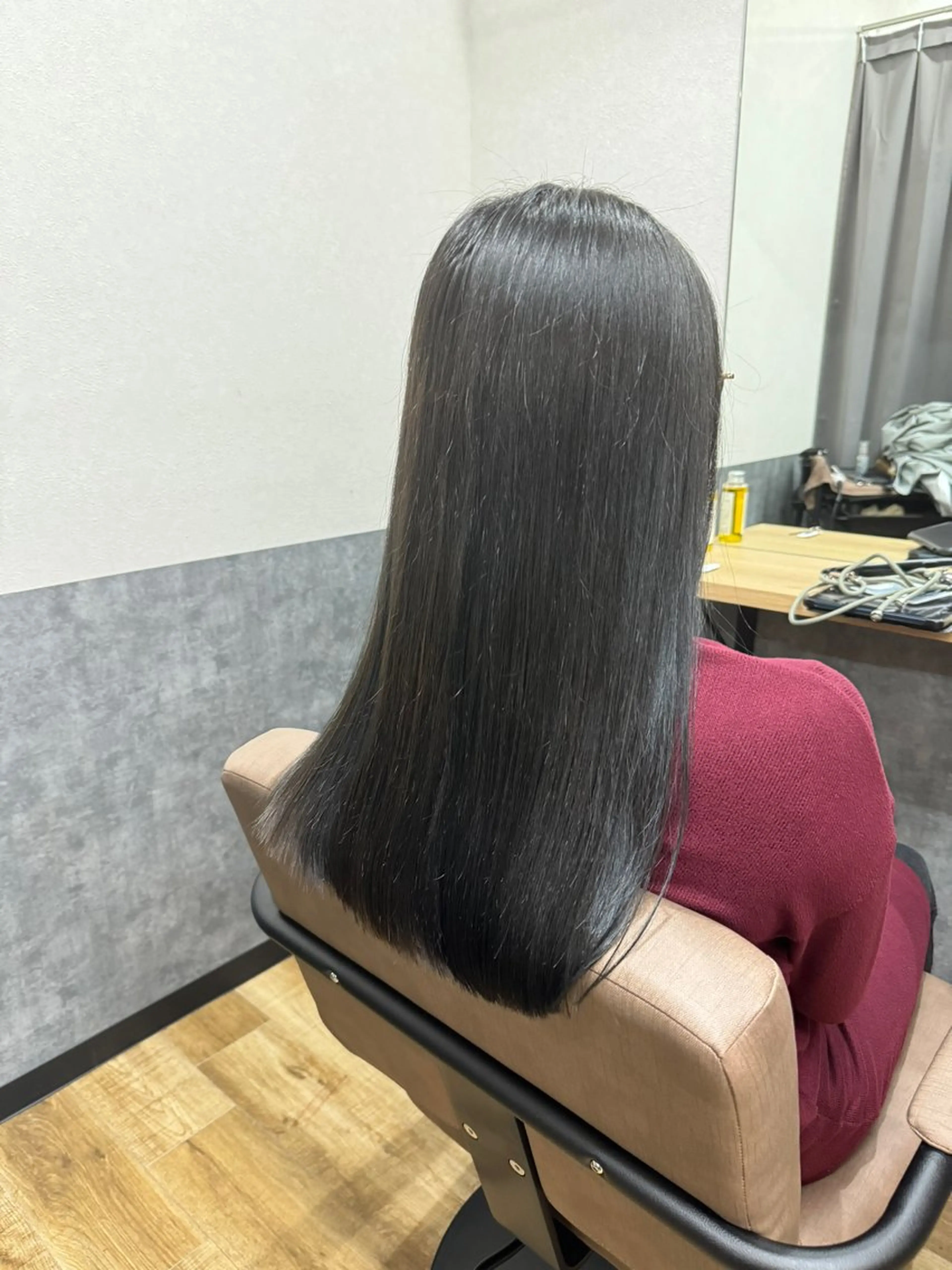 カット✂︎+縮毛矯正🌈+3stepトリートメント🫧💫の写真