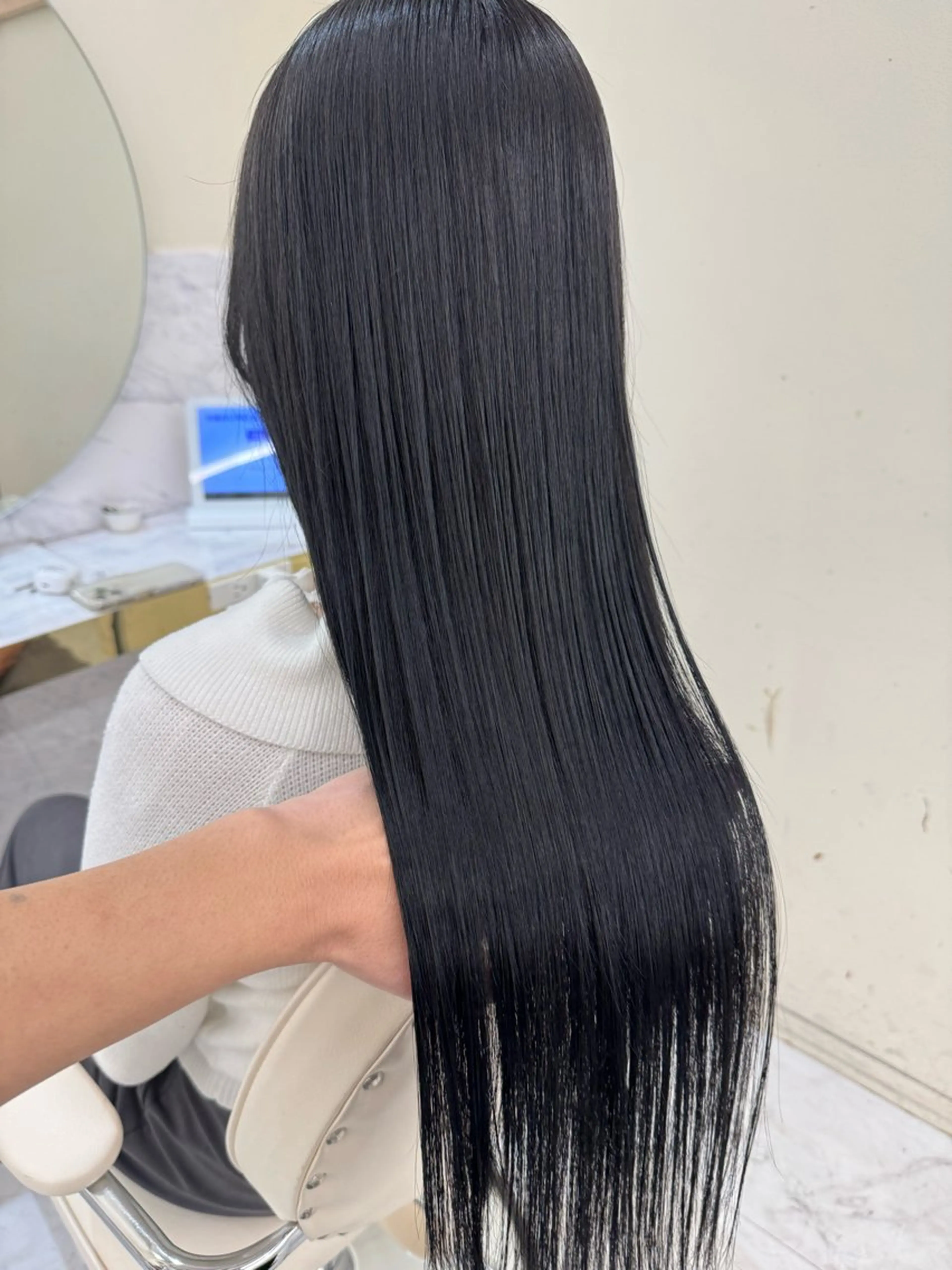 ロング ヘアカラー トリートメント シンタニナオト /梅田茶屋町のヘアスタイル