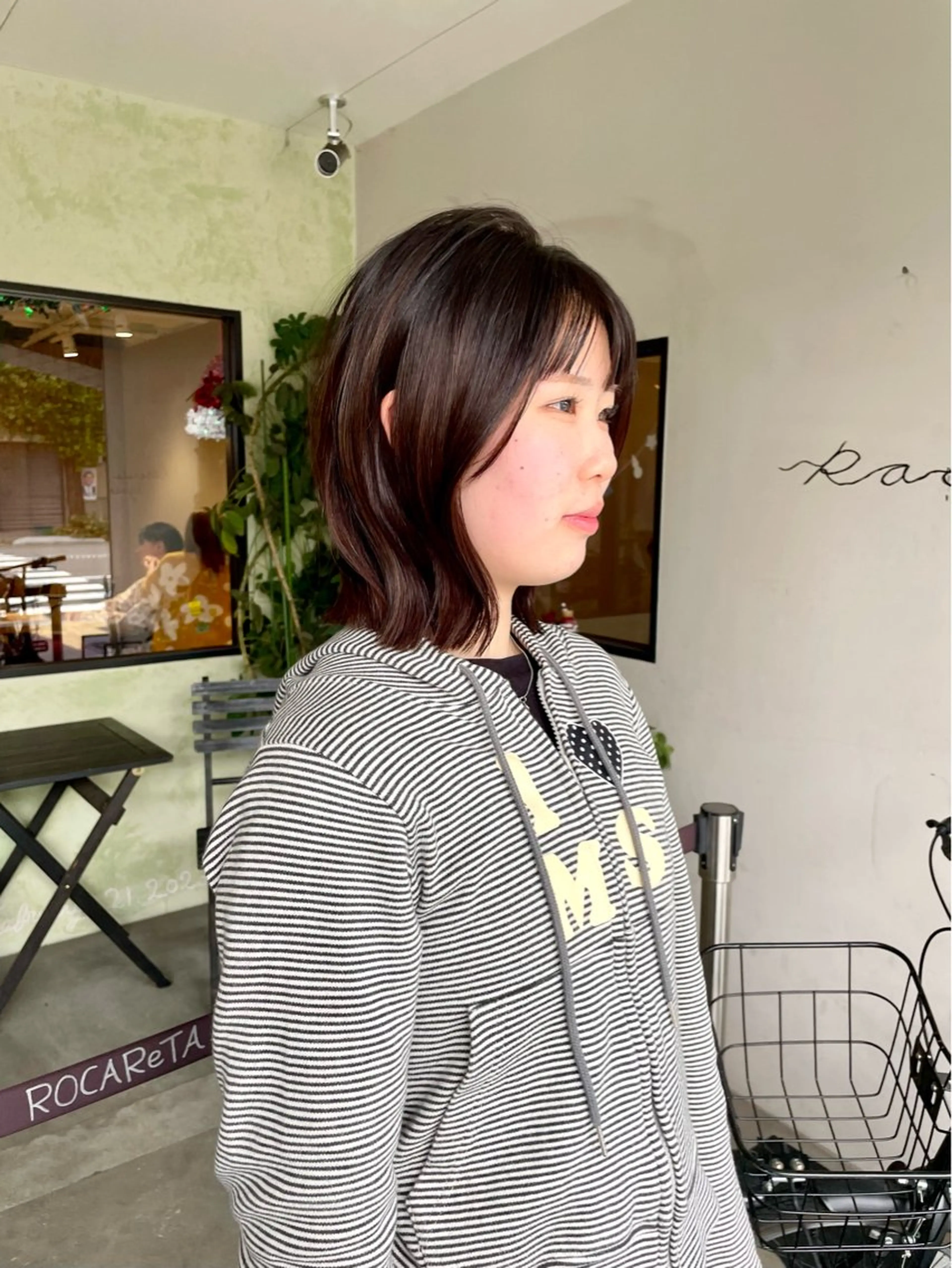 ミディアム ROCAReTA FOR HAIR 千本丸太町店所属・なかがきはな/ボブ/ レイヤー/パーマのヘアスタイル