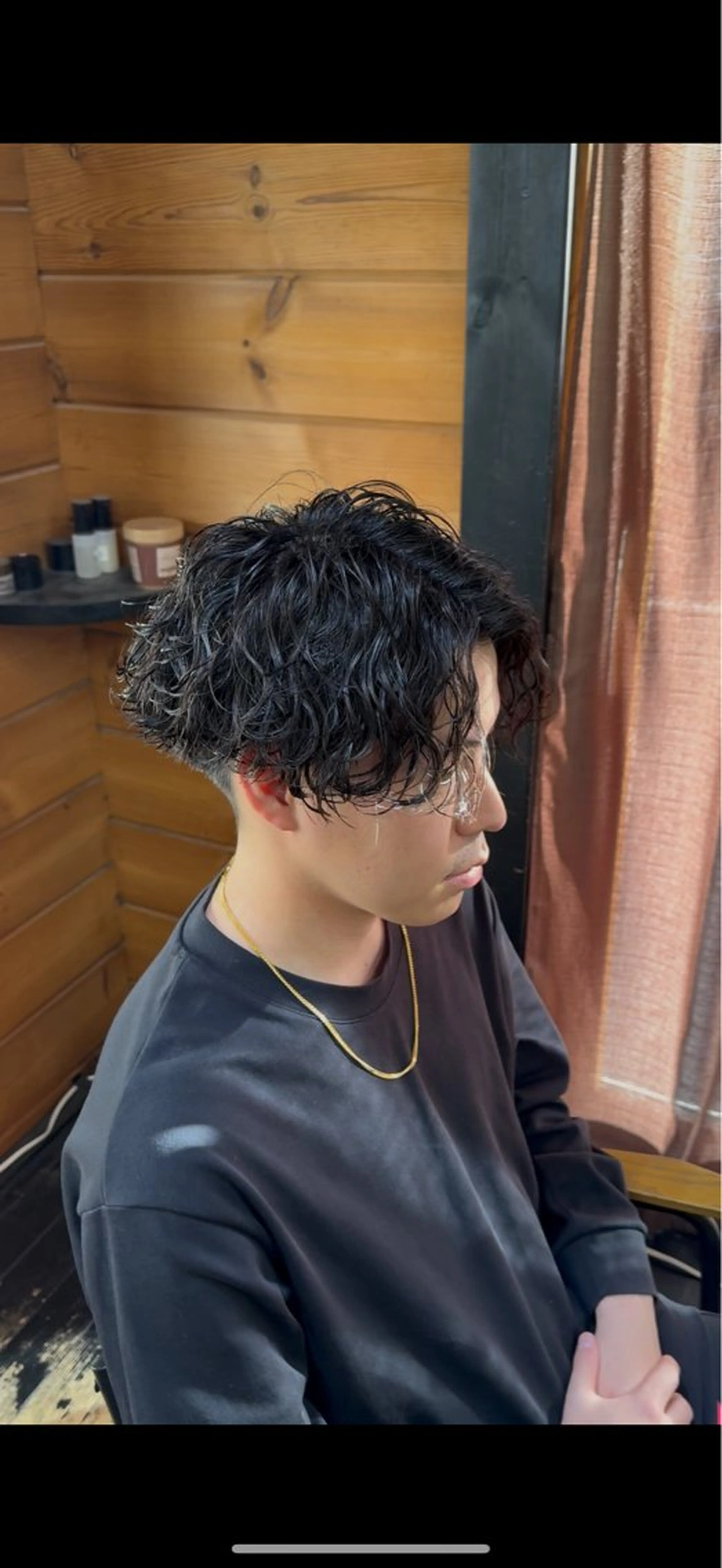 ショート パーマ メンズ メンズパーマ 波巻きパーマ Nake所属・古賀 雄大のヘアスタイル