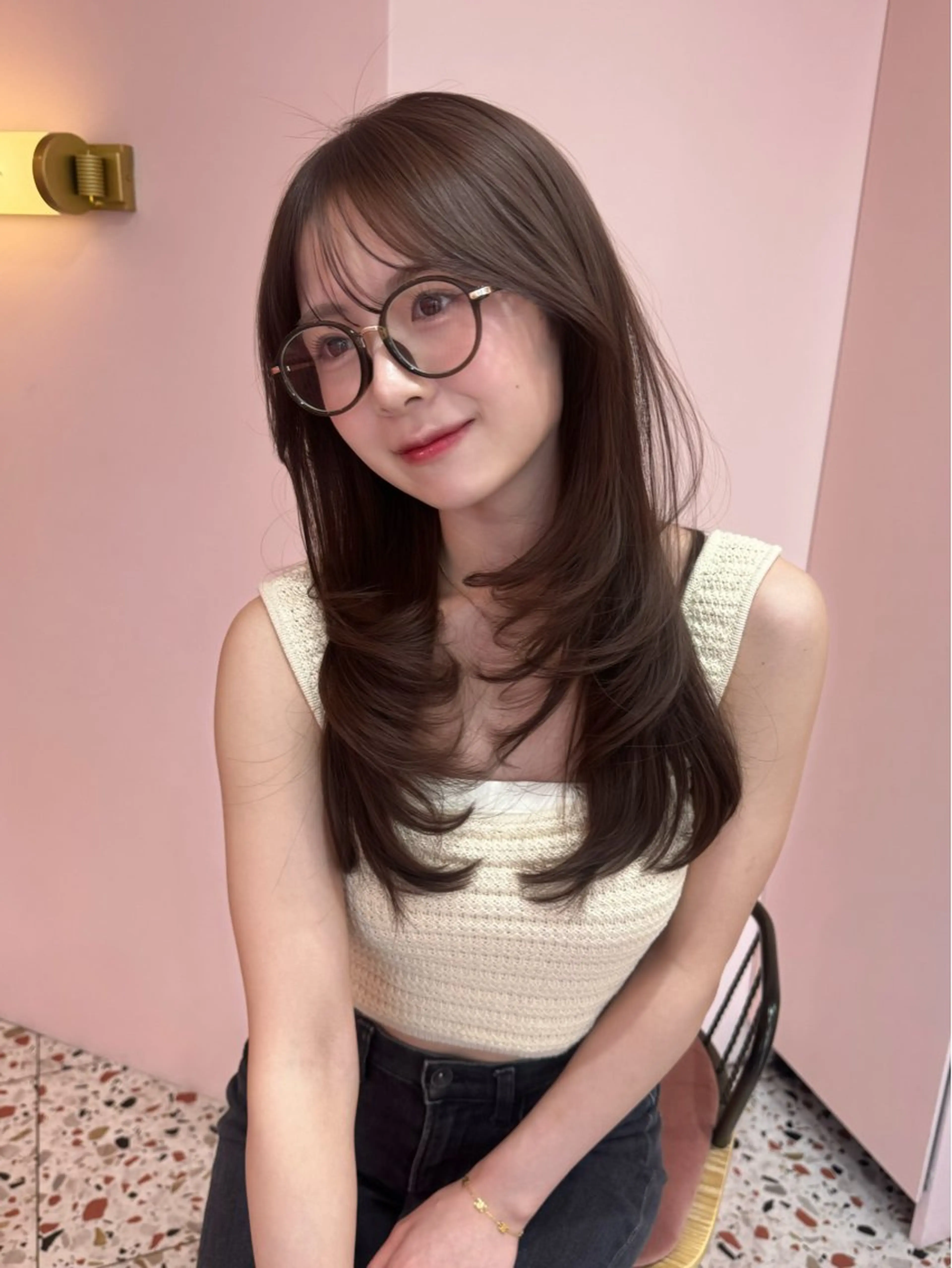 ロング 顔周りカット 韓国風ヘア レイヤーカット 似合わせカット 小顔カット カット ヘアカラー トリートメント 顔周り/透明感カラー REINA𓍯のヘアスタイル