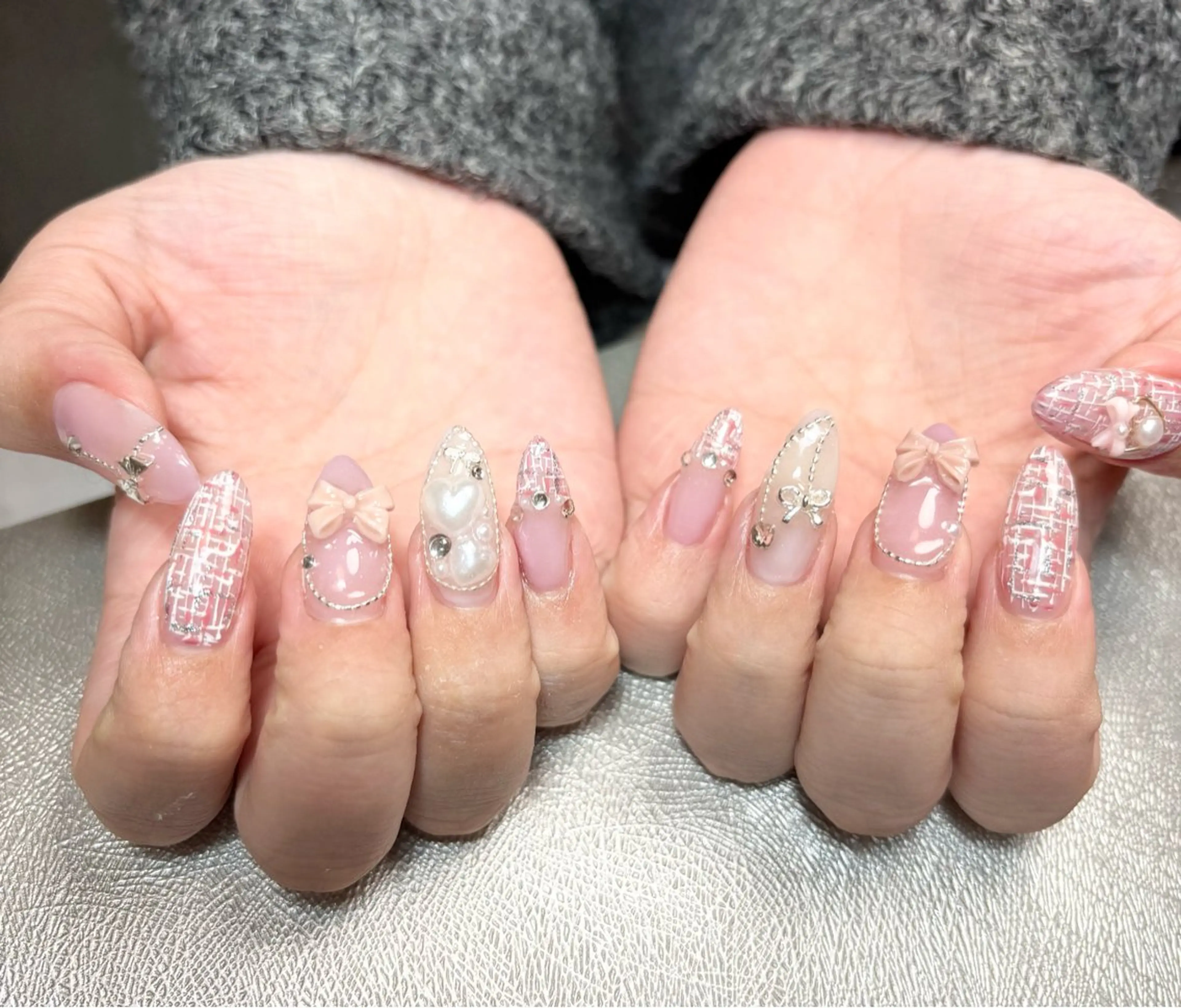 ネイル ハート ピンク リボン ツイードネイル ハンドネイル ✨韓国✨nail salonLumieのネイルデザイン