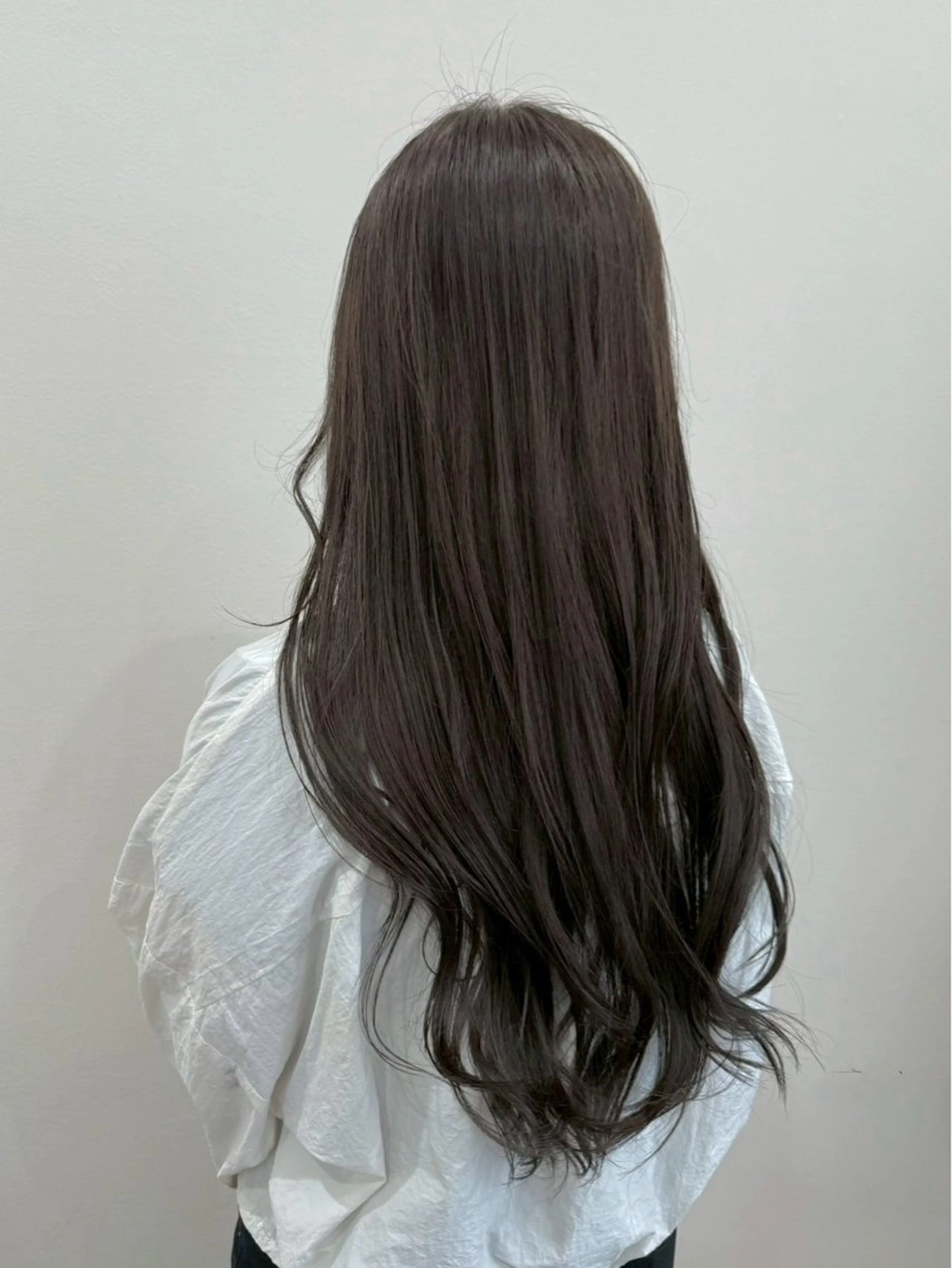 カラー 林 杏夏のヘアスタイル