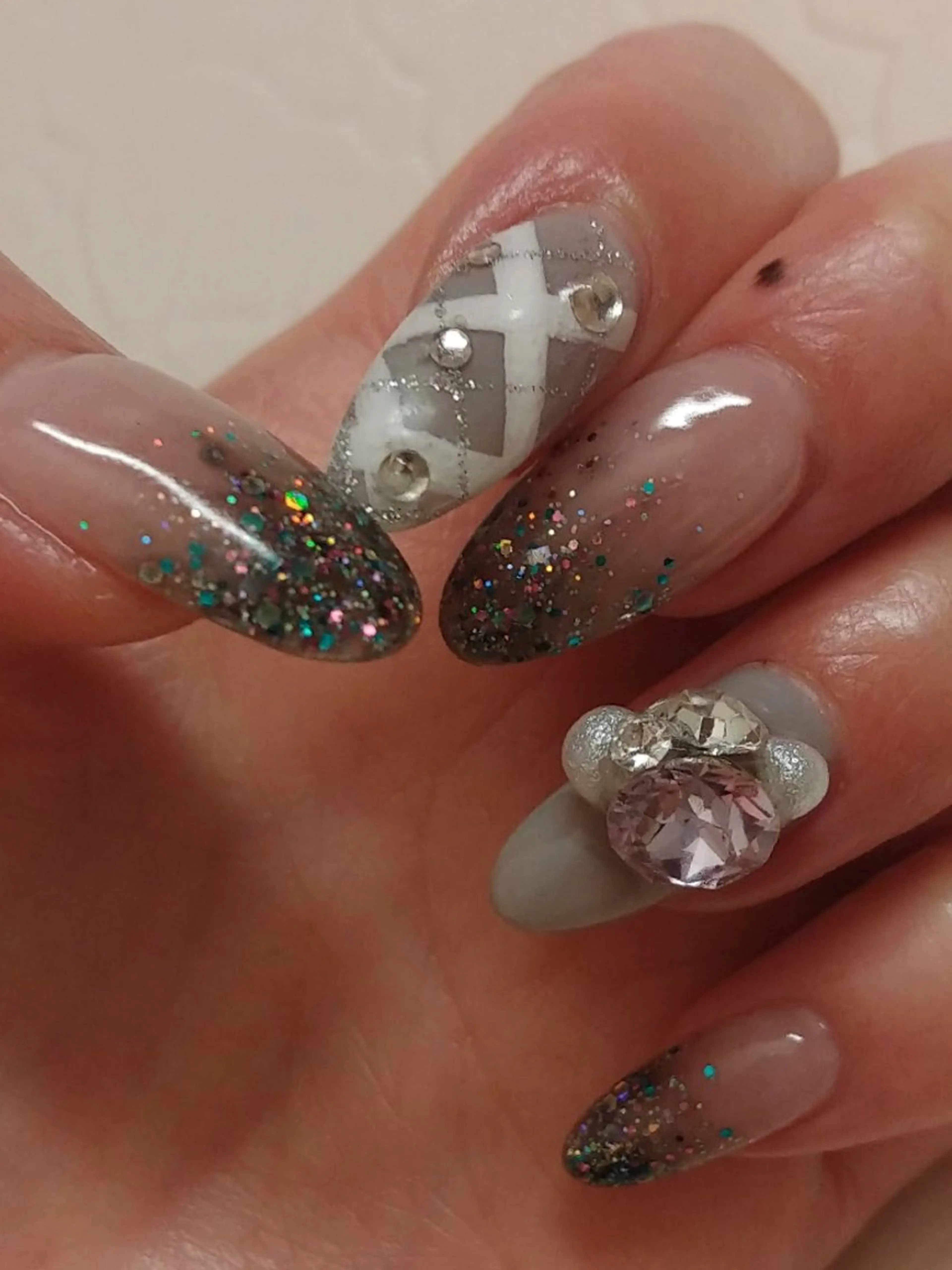 ネイル nail salon lux所属・ネイリスト yukaのネイルデザイン