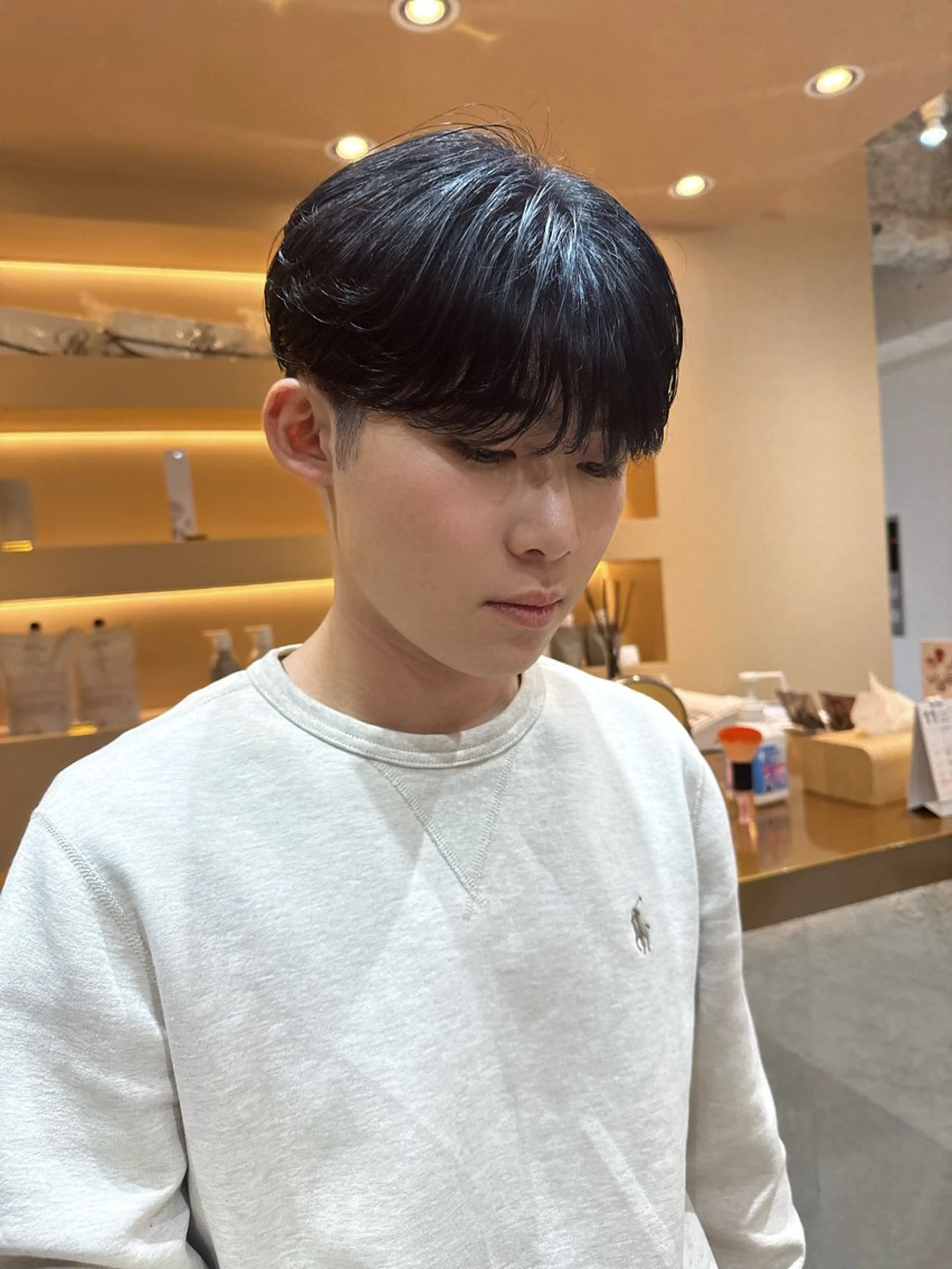 ショート D.I.E.V.A所属・艶ハイトーン特化 tatsuのヘアスタイル