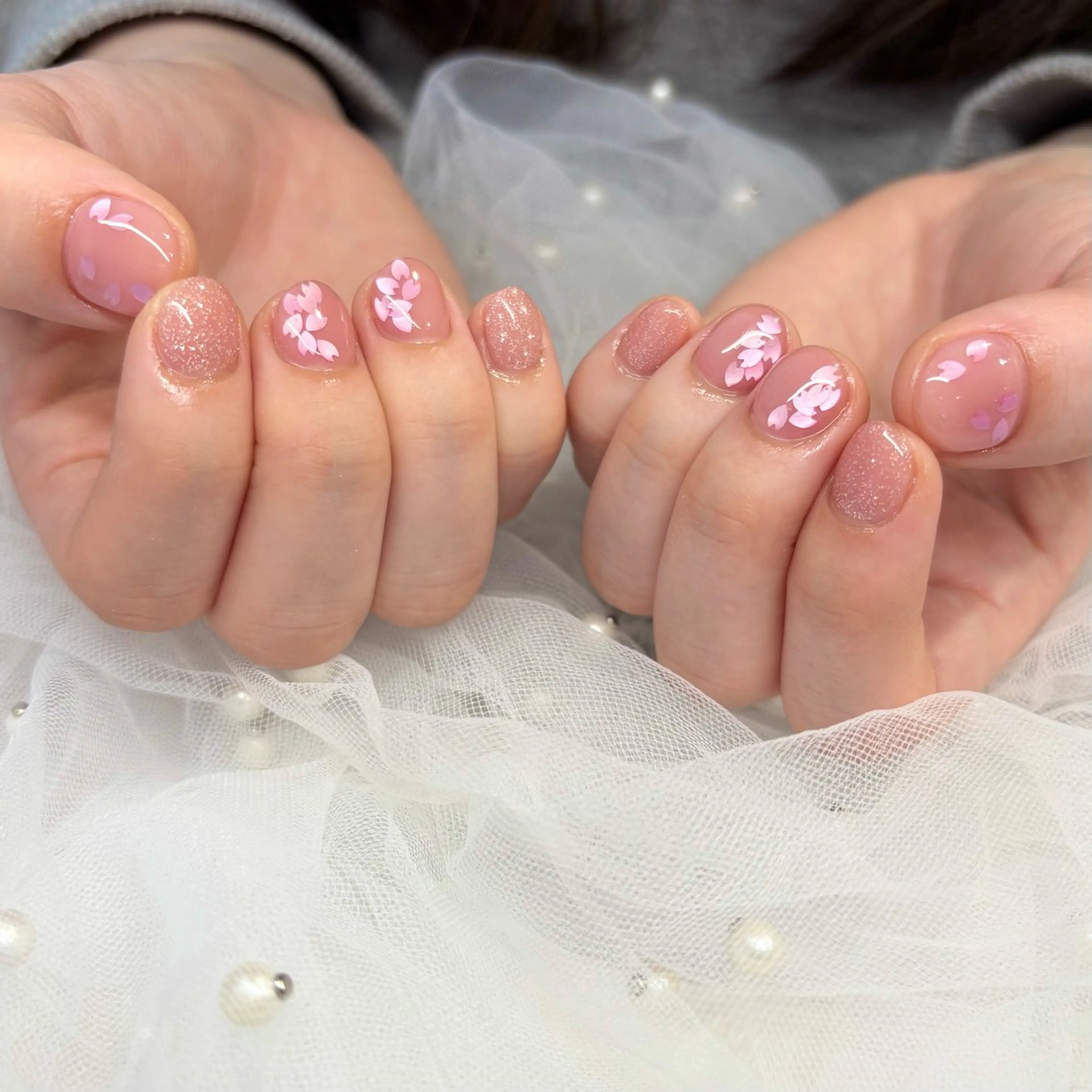 ネイル 春ネイル ハンドネイル 荒巻 めいのネイルデザイン