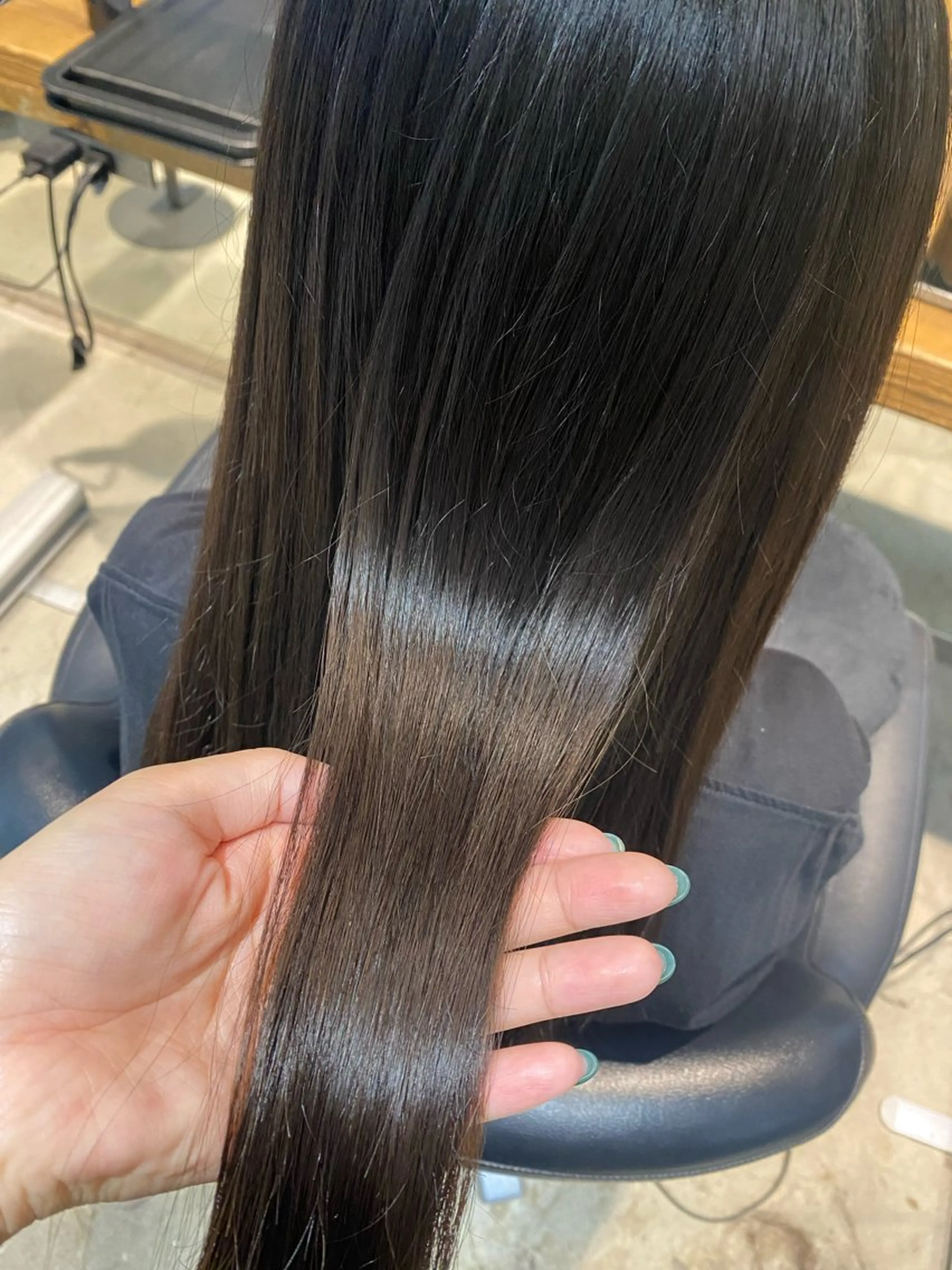 ロング カラー SALOWIN銀座Suite所属・髪質改善/艶髪矯正 /長谷川なつみのヘアスタイル