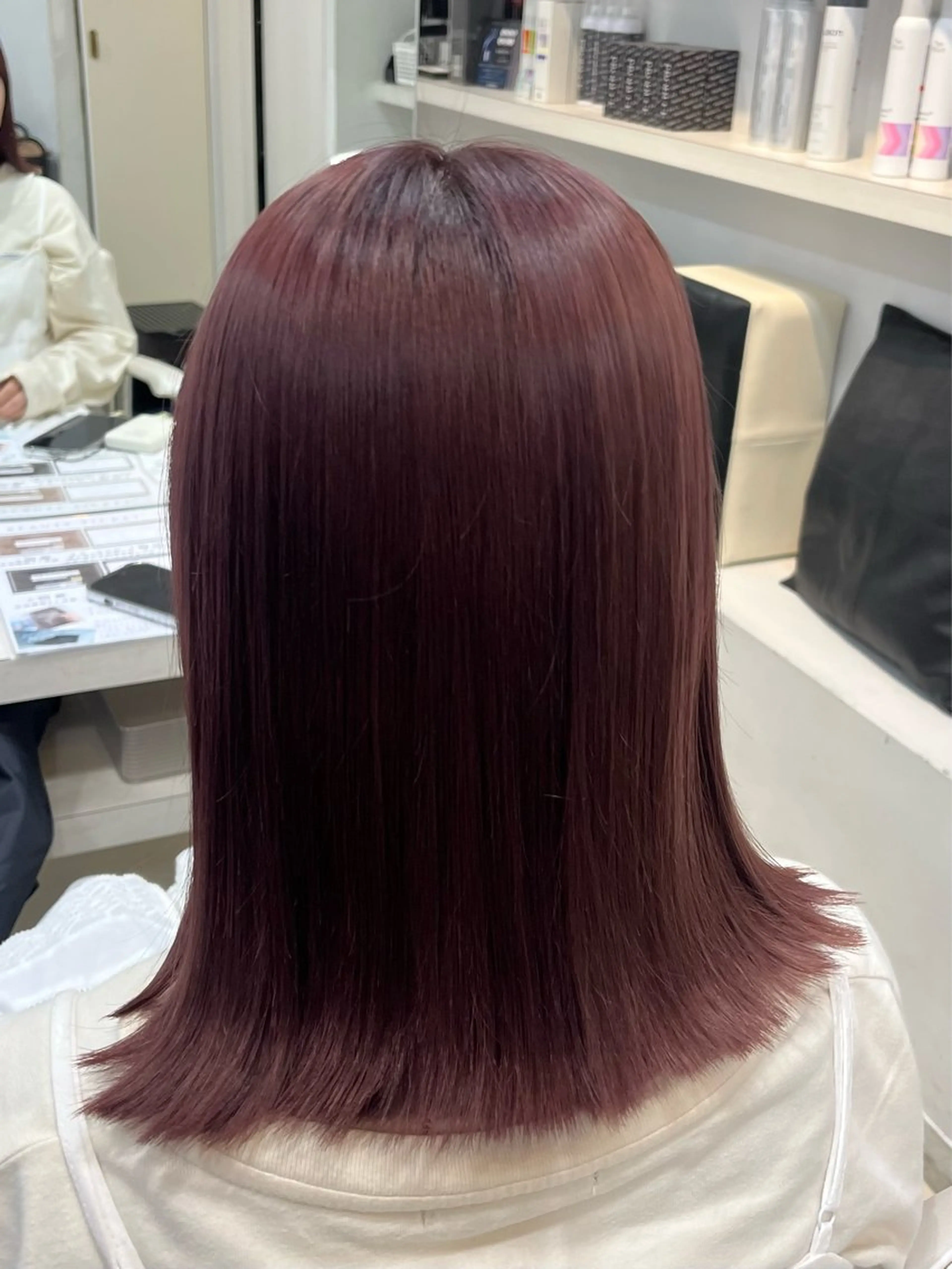 セミロング ヘアカラー トリートメント 【髪質改善カラー】 あむ·. ⟡ 🖤のヘアスタイル