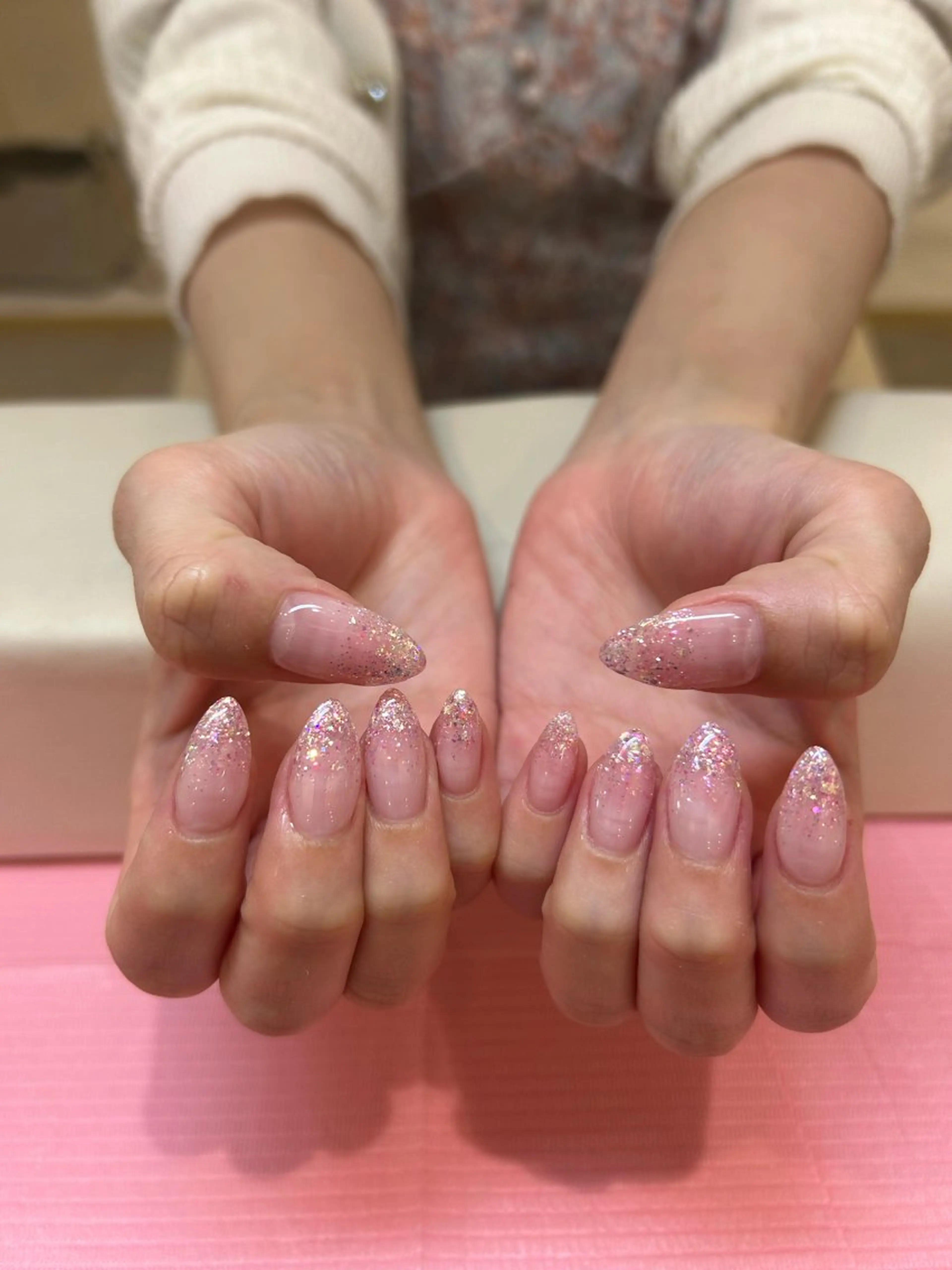 ネイル Raviy新宿店所属・やまだ ななせのネイルデザイン