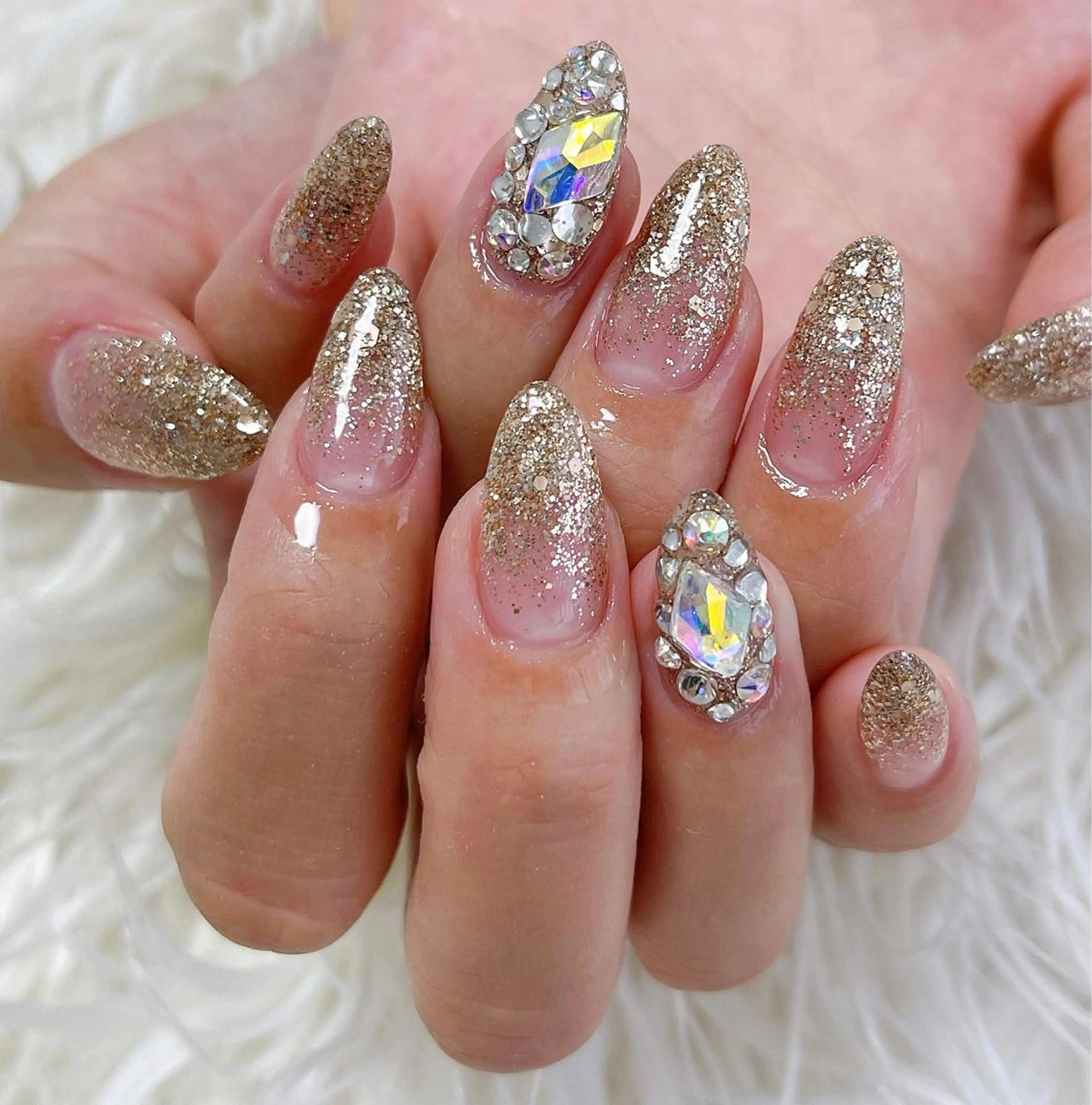 ロング ネイル ハンドネイル celica所属・松田 由真のネイルデザイン