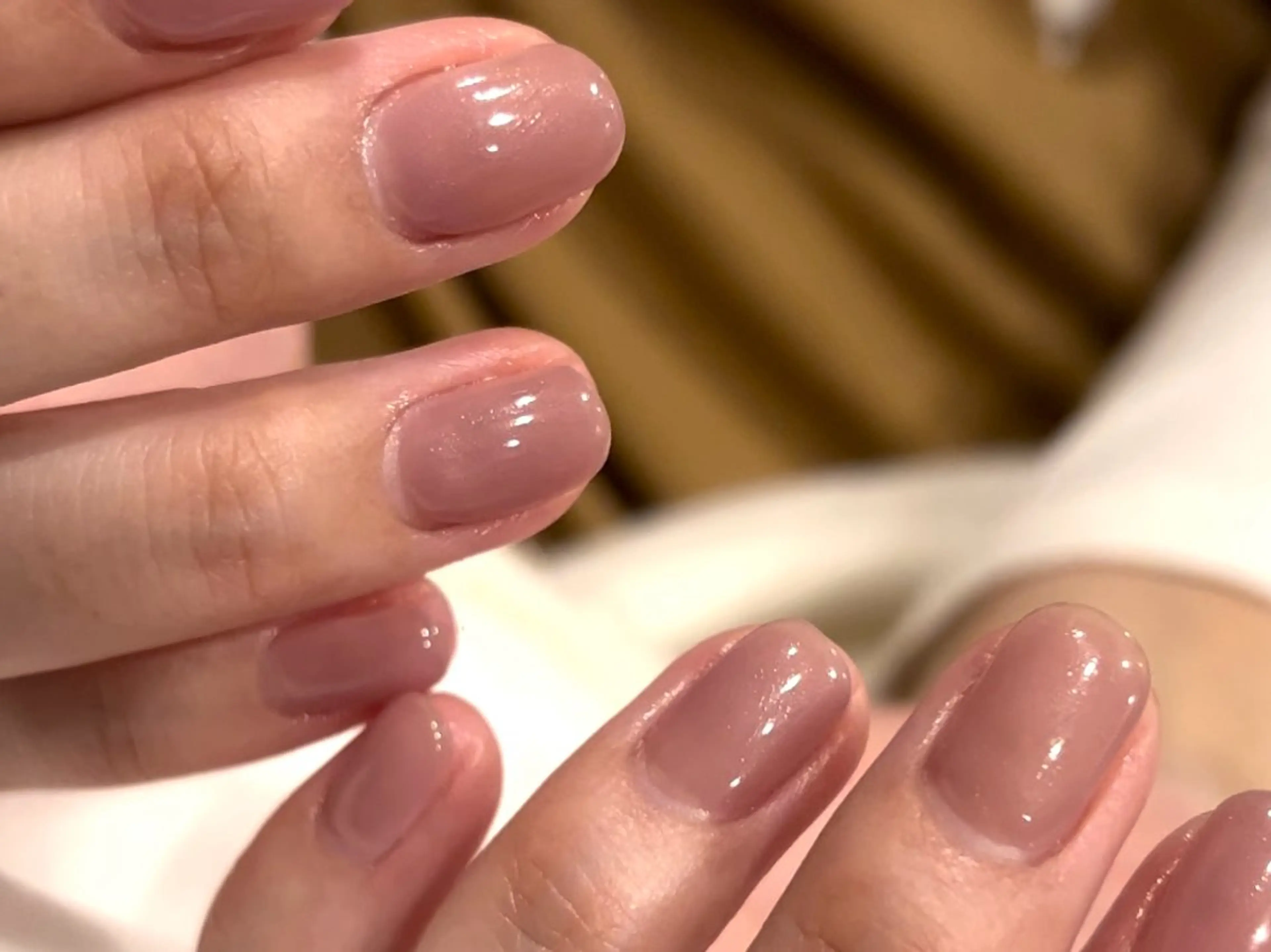 Hand:ワンカラー　【シンプルだけどちゃんと綺麗💎】水ケア、オイル、クリーム保湿の写真