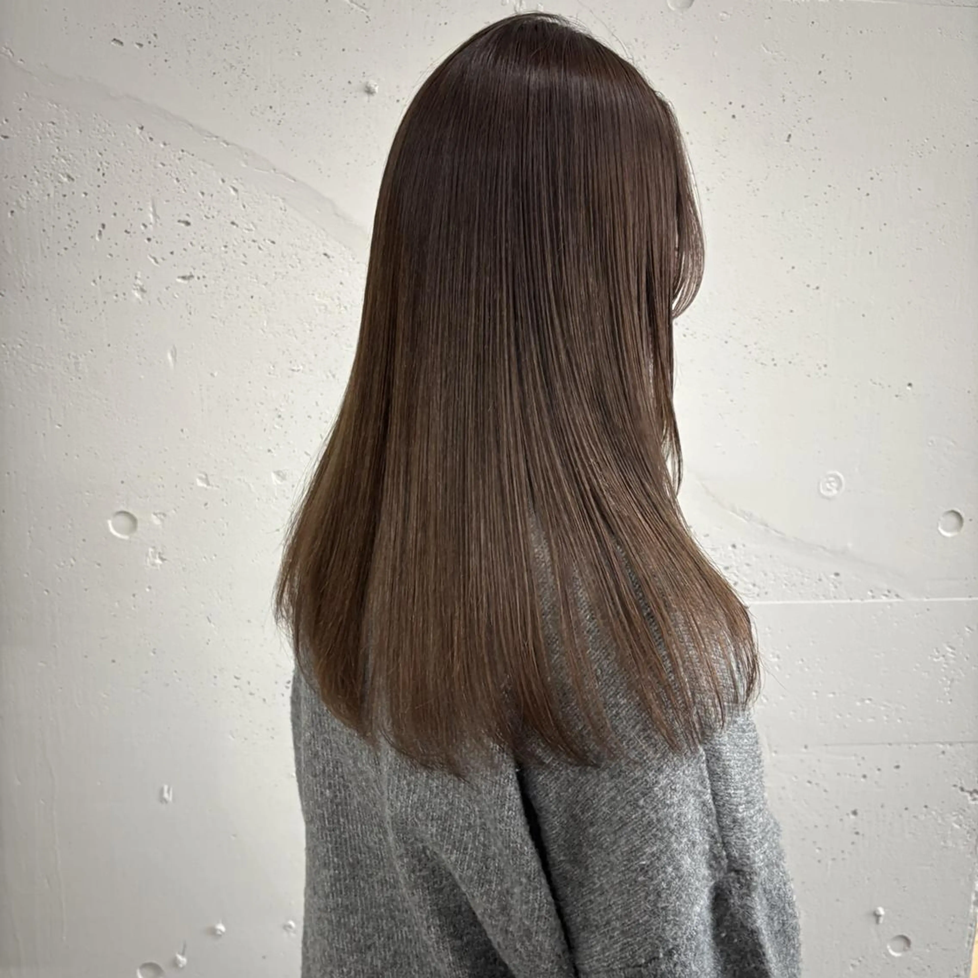 カラー セミロング 透明感カラー グレージュ オリーブグレージュ オリーブグレー ヘアカラー トリートメント 透明感🪽艶カラー☆ トレンドヘア✨のヘアスタイル