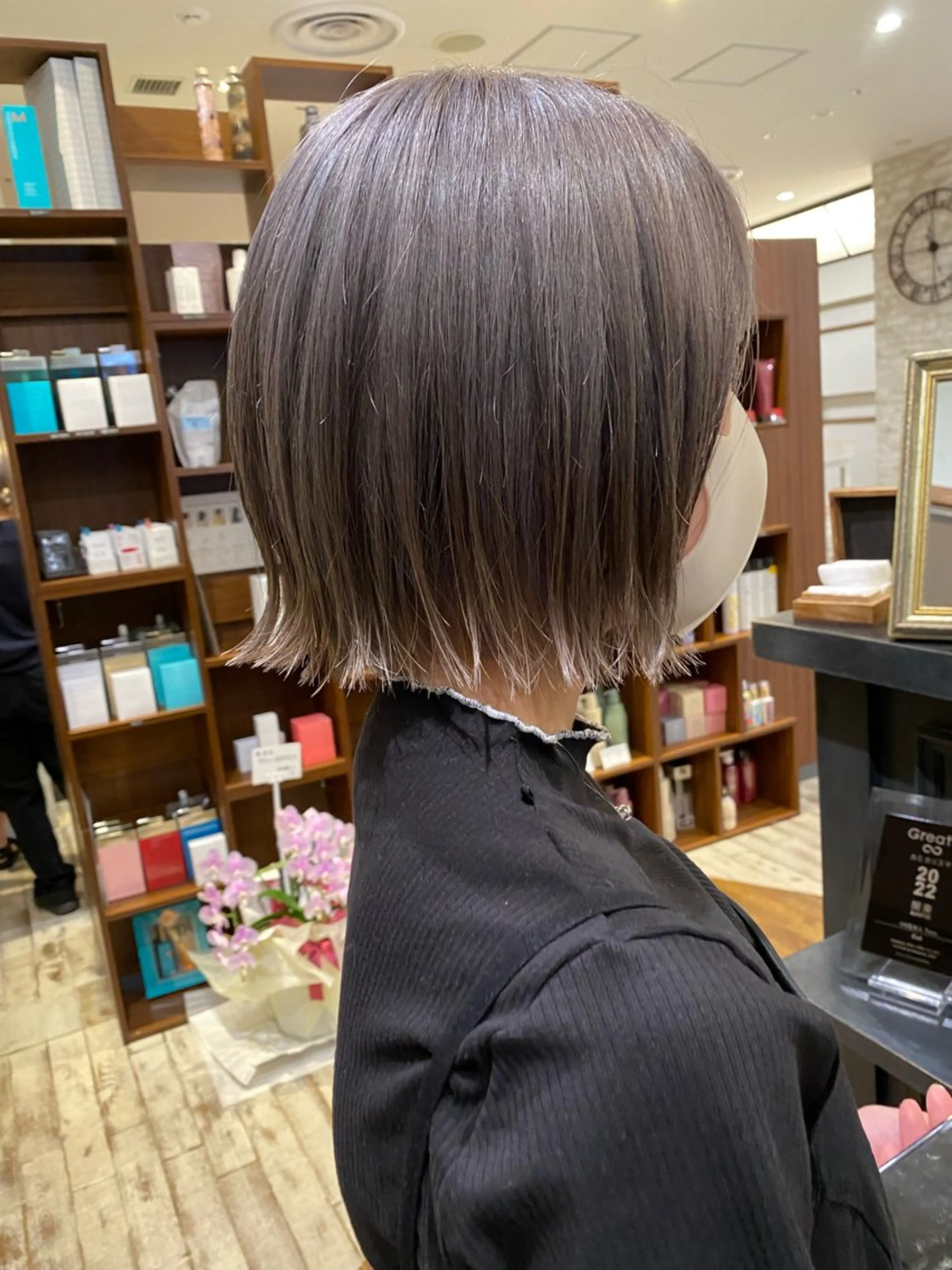 ショート 切りっぱなしボブ ボブ カット ヘアカラー 栗原 瑞稀のヘアスタイル