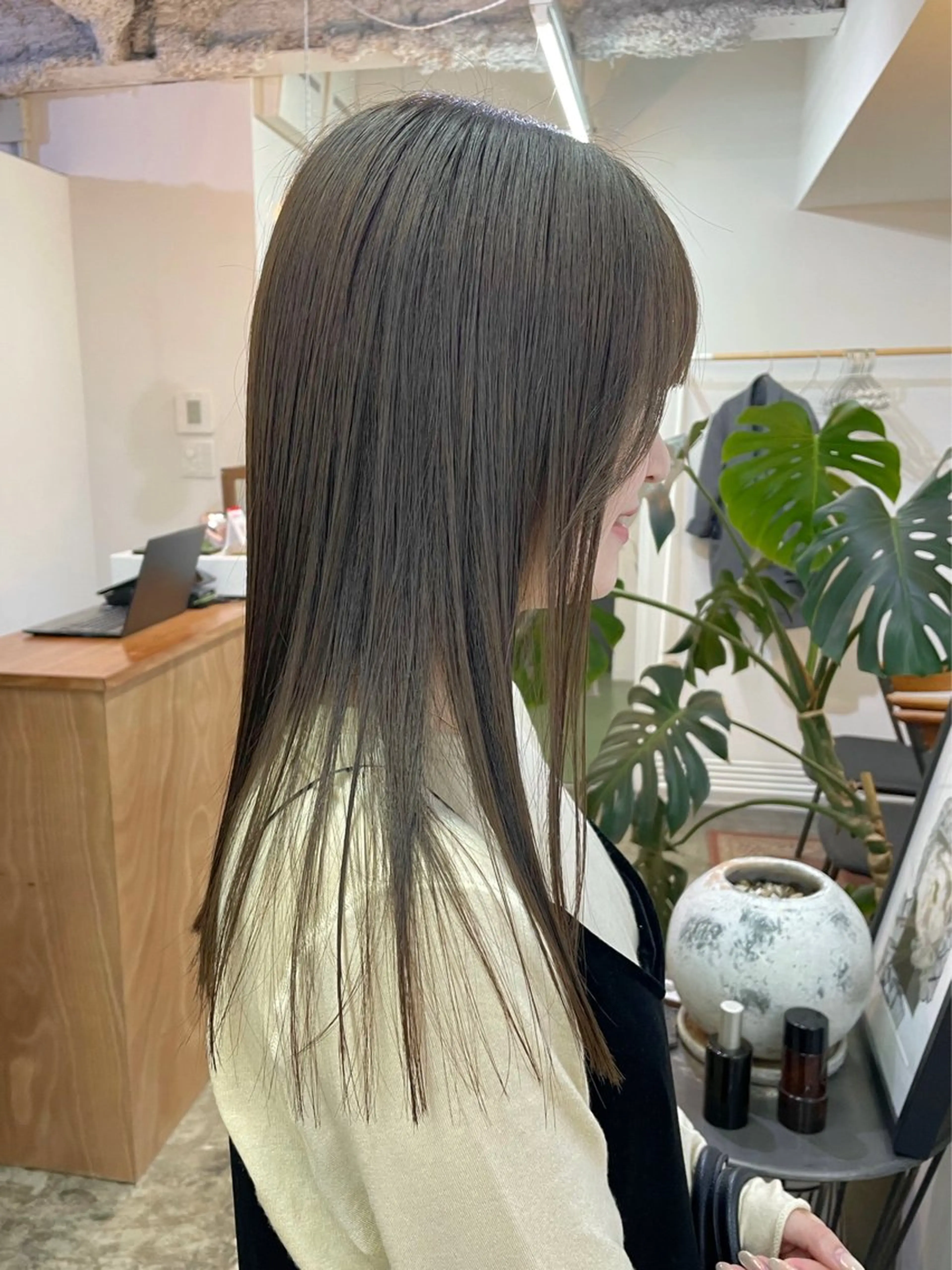 ロング さかした ちなのヘアスタイル