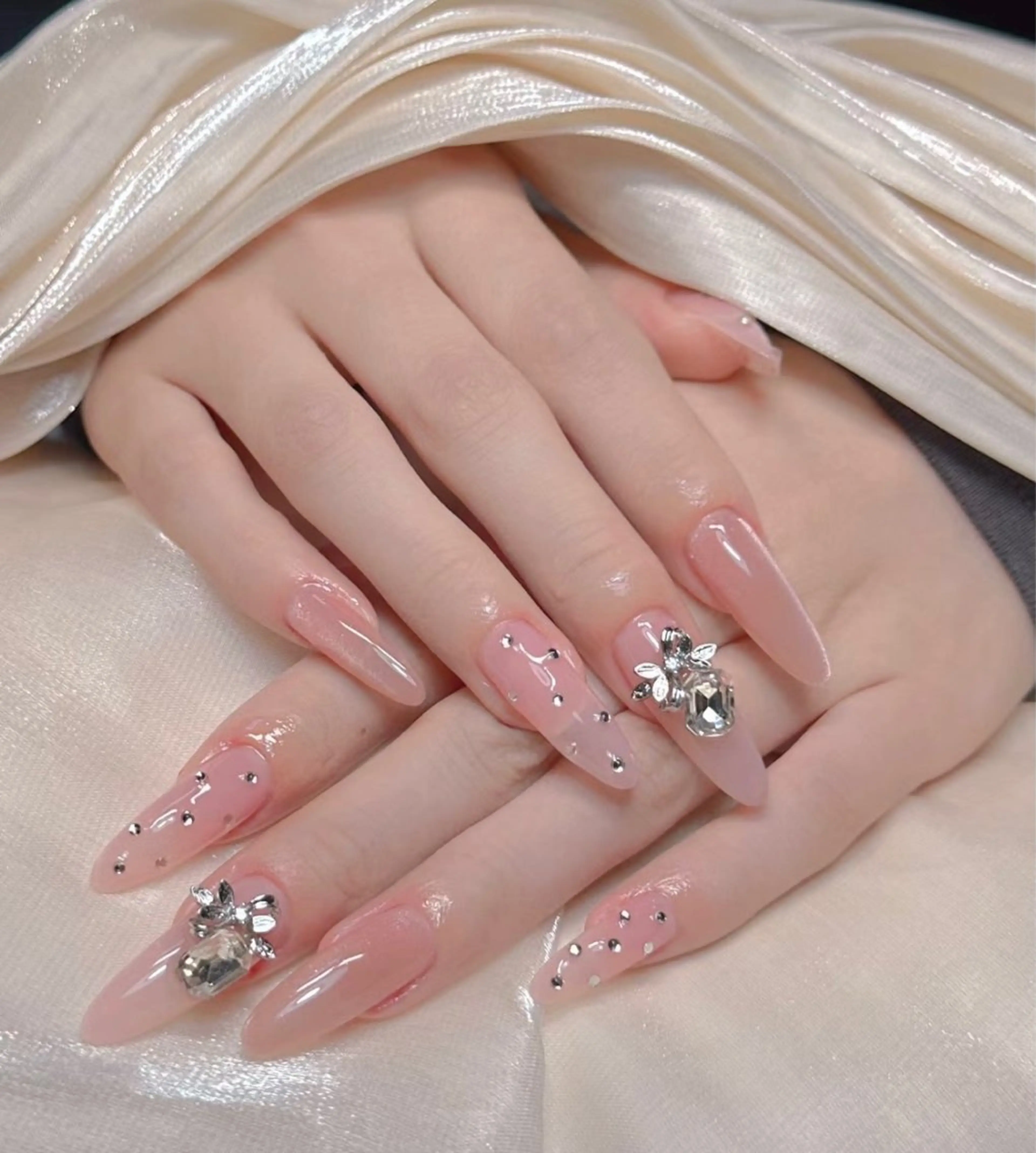 ネイル ハンドネイル D-BEAUTY Nailsalonのネイルデザイン